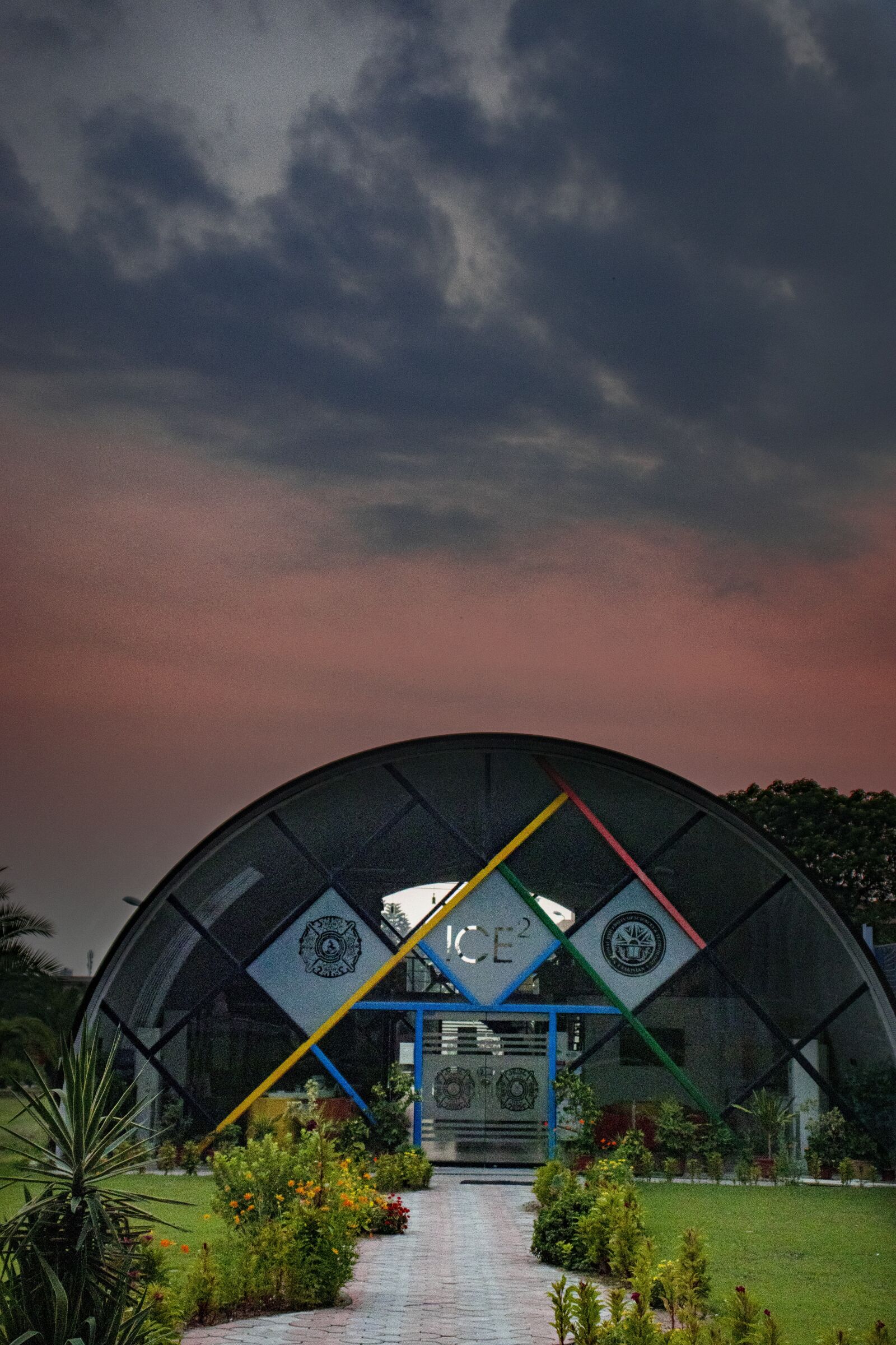 Canon EOS 77D (EOS 9000D / EOS 770D) sample photo. Clouds, sky, evening photography