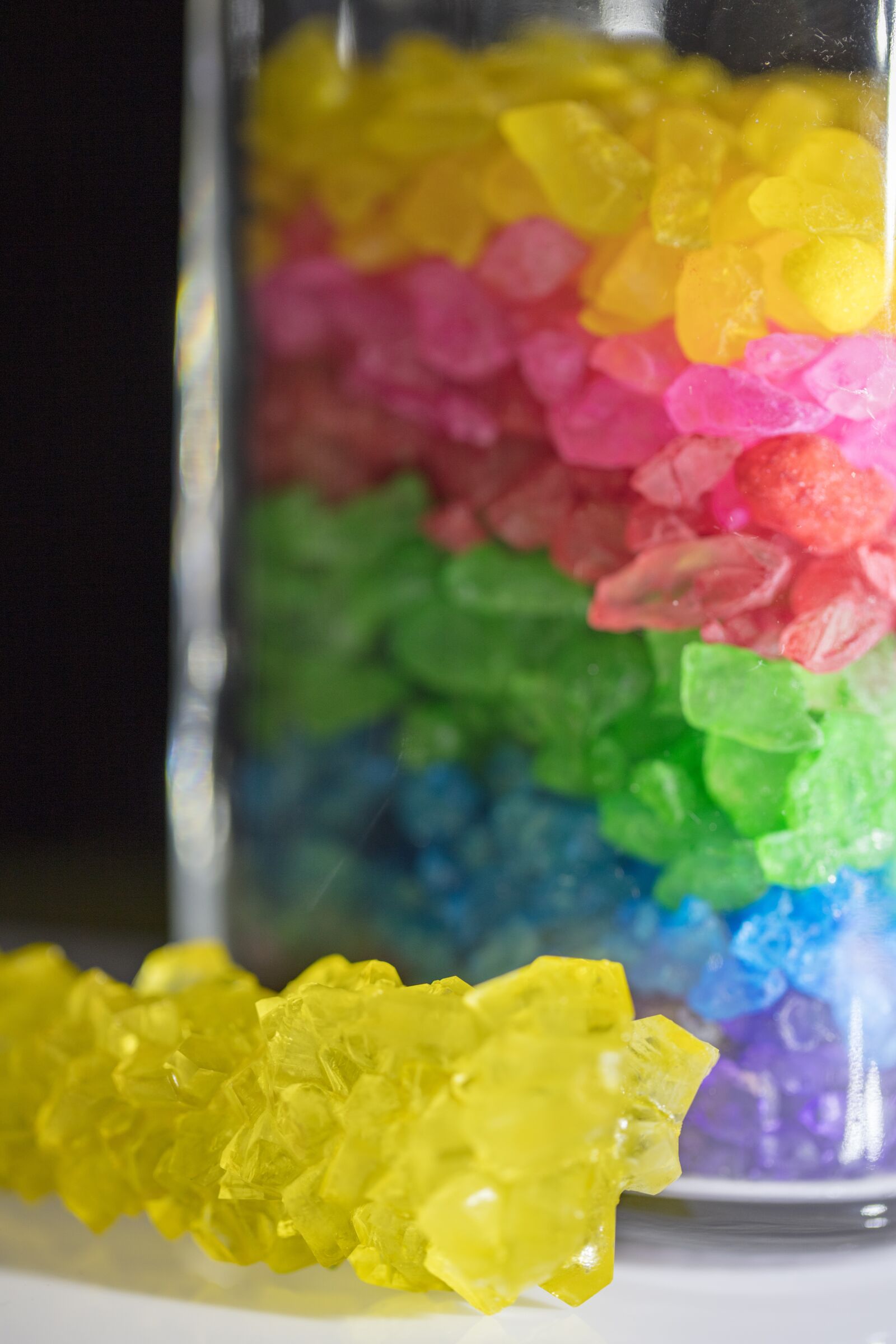 Canon EOS 5DS R + Canon EF 100mm F2.8L Macro IS USM sample photo. Candy, rock candy, sugar photography
