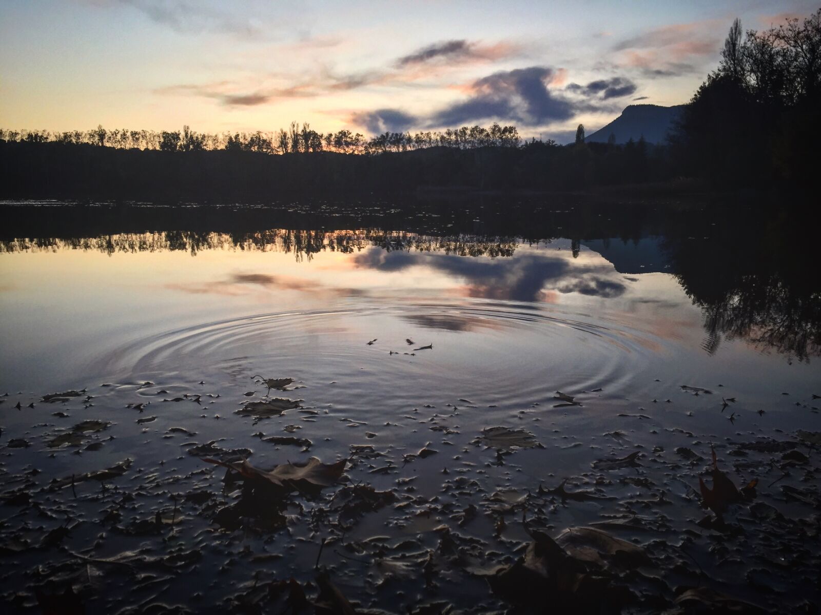 iPhone 6 back camera 4.15mm f/2.2 sample photo. Lake, sunset, landscape photography