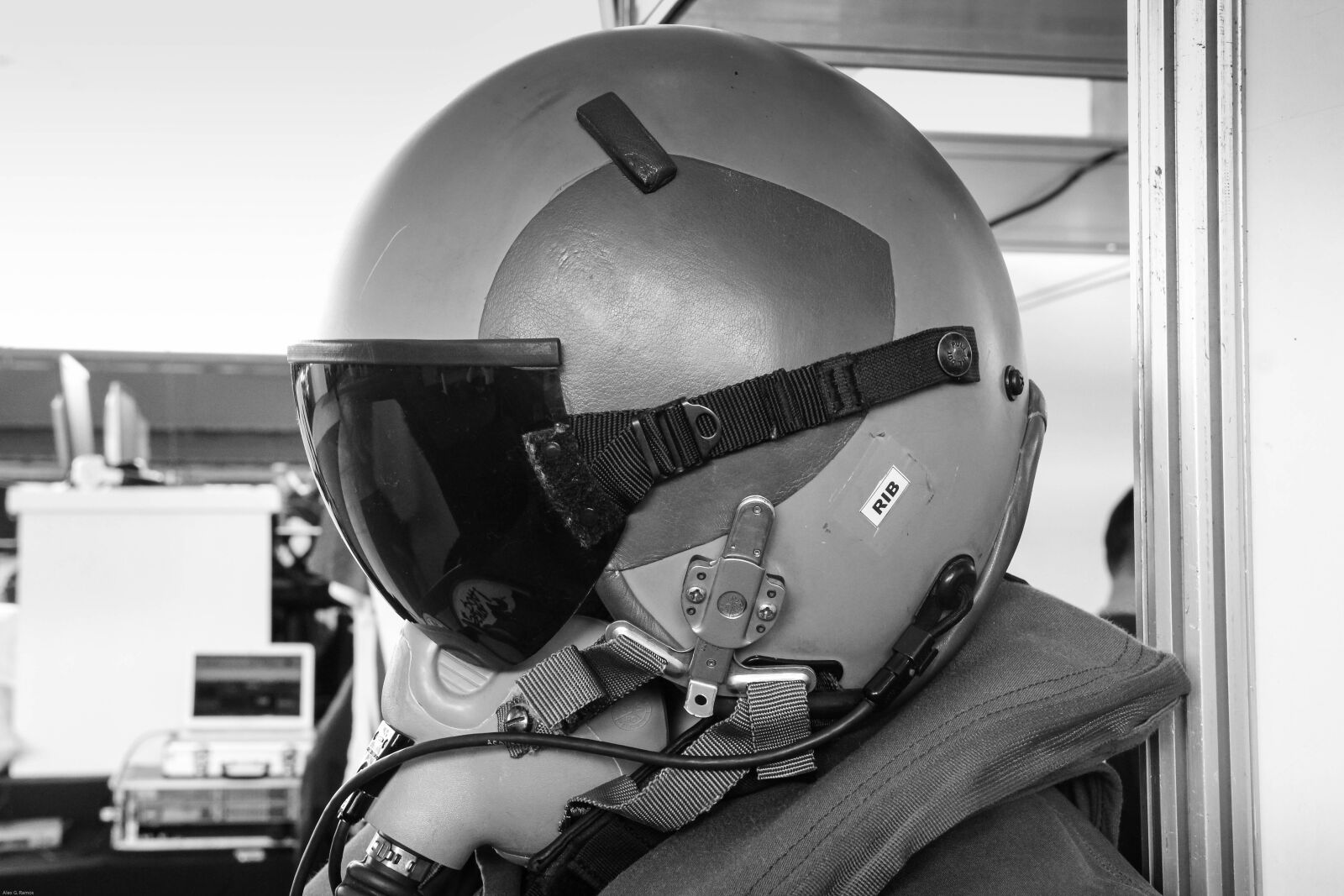 Canon EF-S 18-135mm F3.5-5.6 IS sample photo. Plane, helmet, jet photography