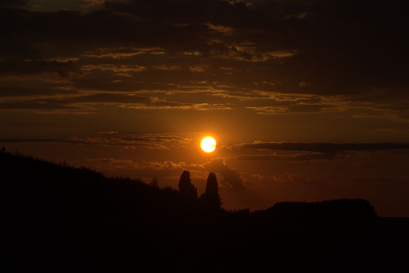 Canon EOS 700D (EOS Rebel T5i / EOS Kiss X7i) sample photo. Sunset, sky, cloud photography