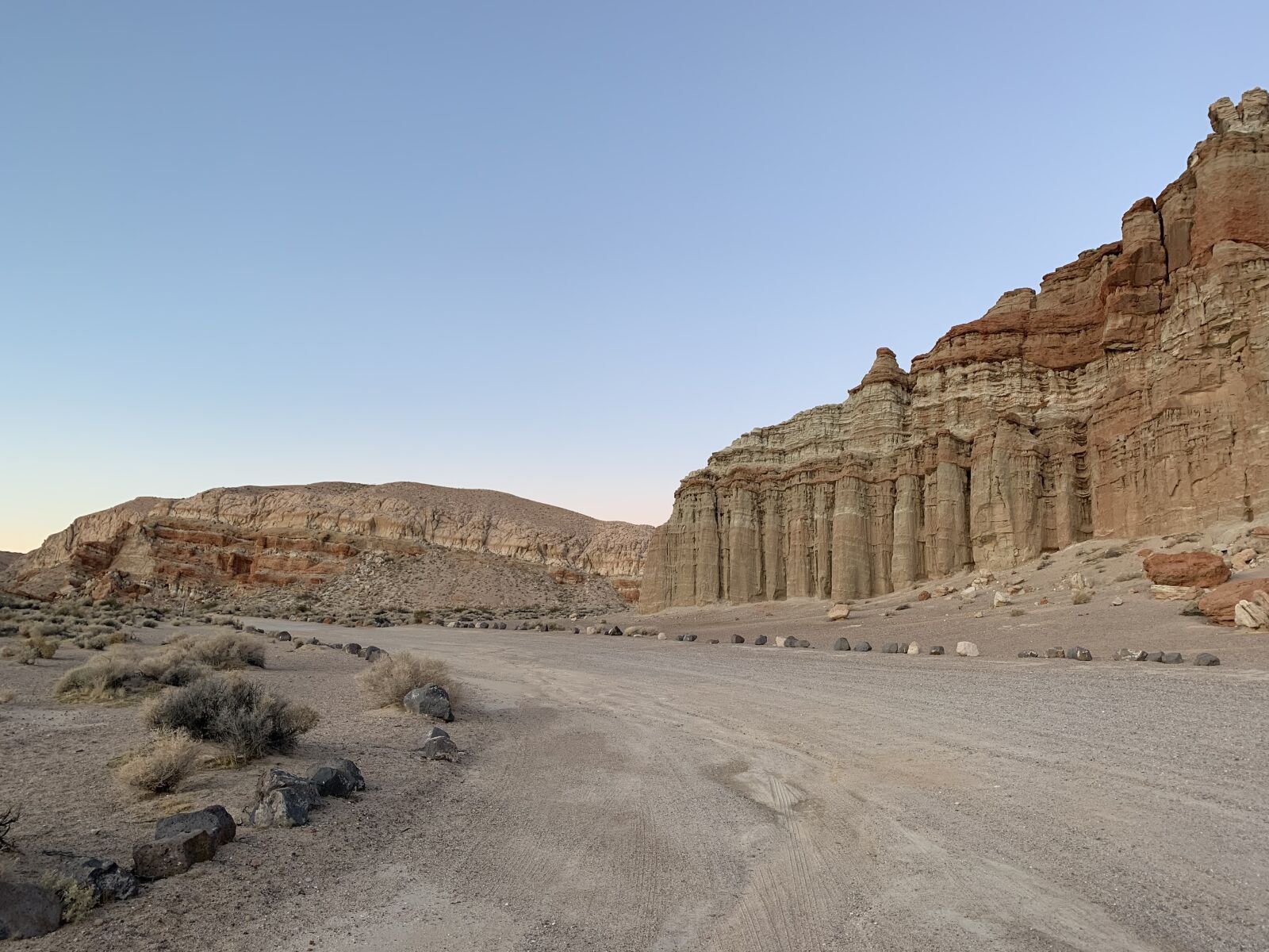 iPhone XR back camera 4.25mm f/1.8 sample photo. Desert, dry, sand photography