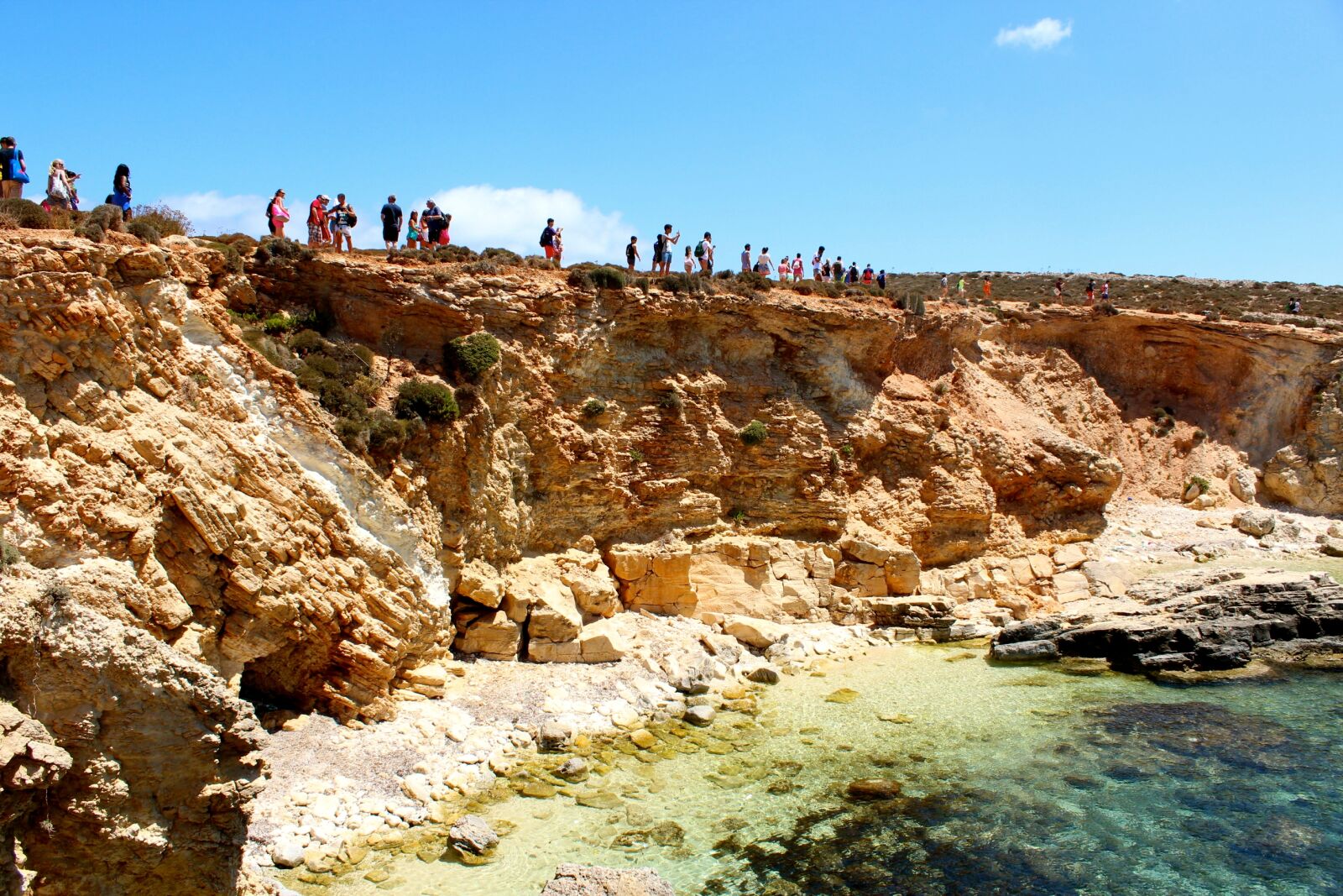 Canon EOS 600D (Rebel EOS T3i / EOS Kiss X5) sample photo. Bluelagoon, comino, island, malta photography
