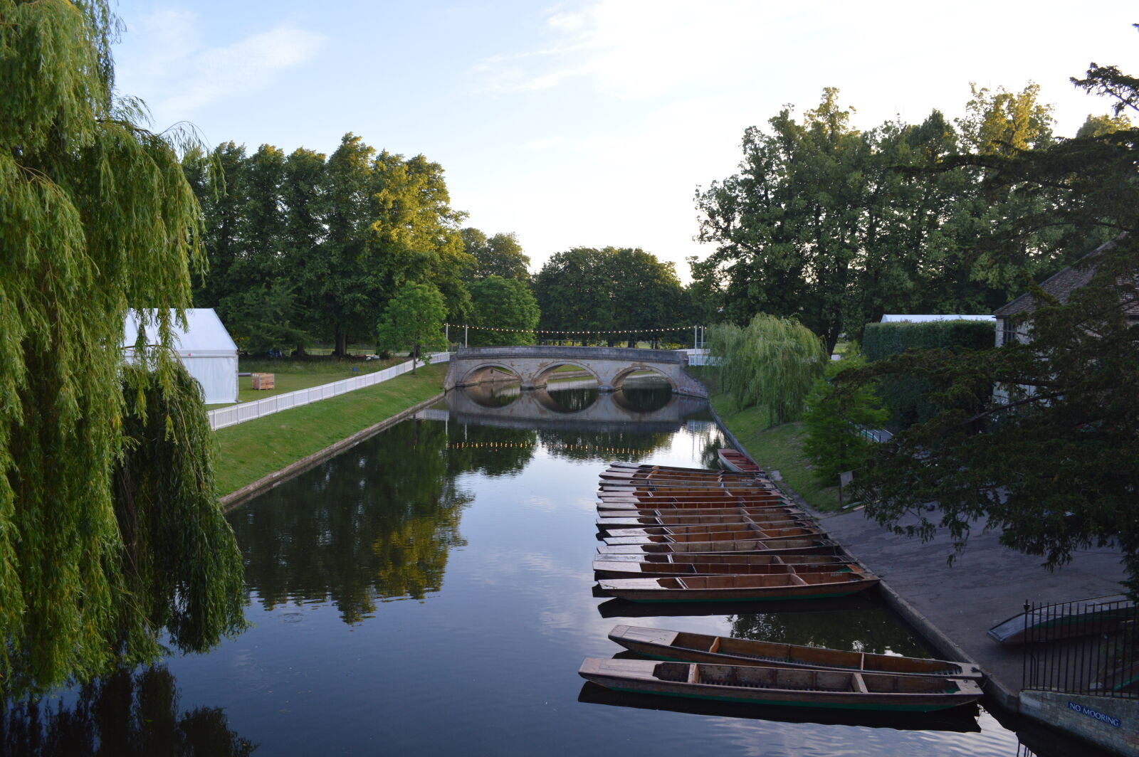 Nikon D3200 sample photo. Cambridge, early, morning, reflection photography