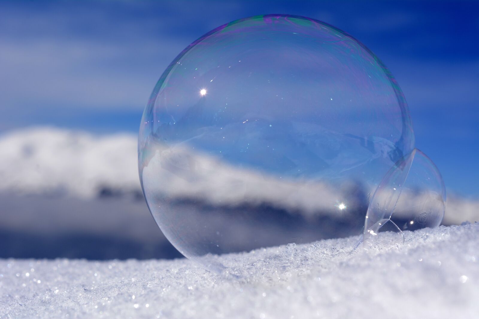 Nikon D7100 sample photo. Soap bubble, freezer, winter photography