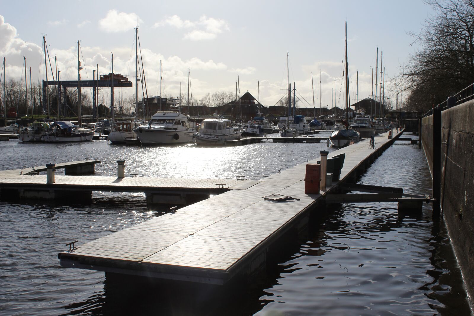 Canon EOS 4000D (EOS Rebel T100 / EOS 3000D) sample photo. Jetty, dock, marina photography