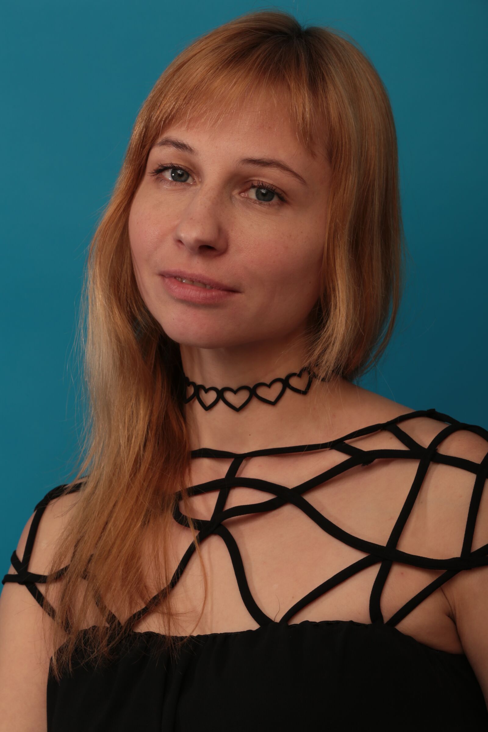 Canon EF 70-200mm F2.8L IS II USM sample photo. Girl, studio, dress photography
