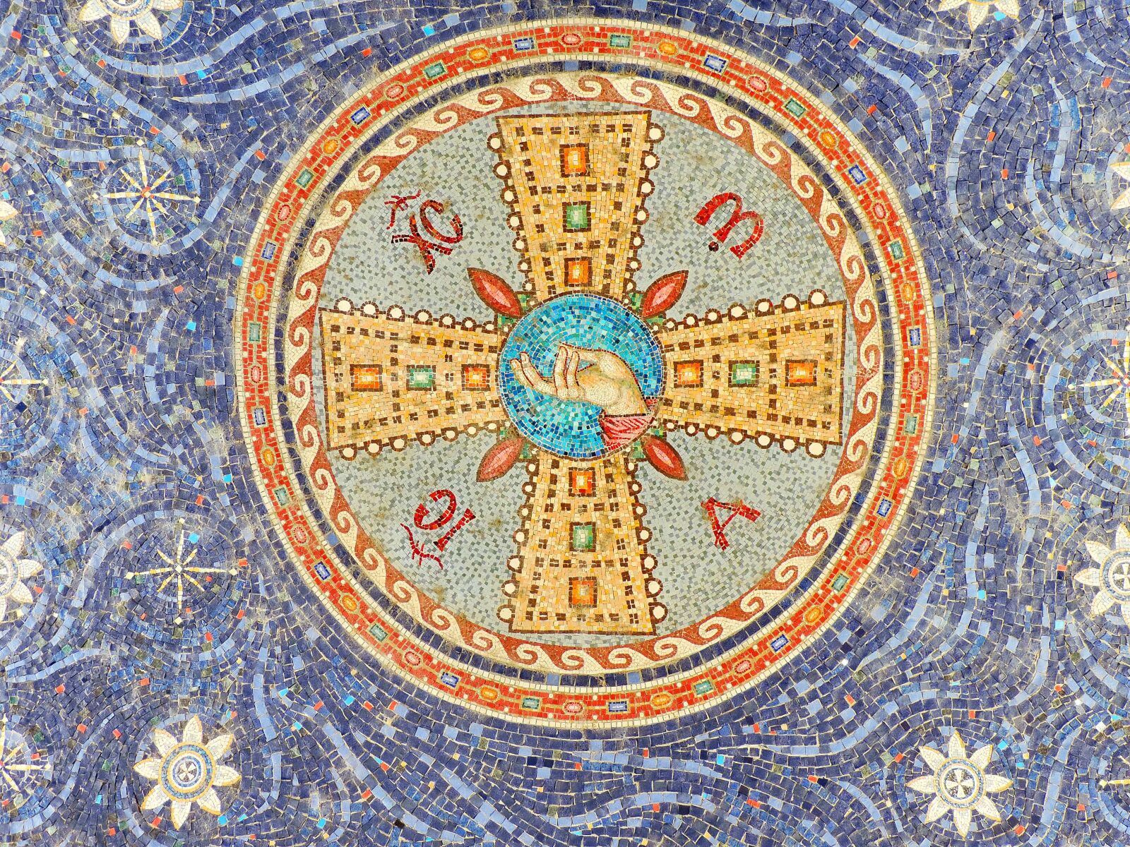 Nikon Coolpix P520 sample photo. Mosaic, religion, pattern, device photography