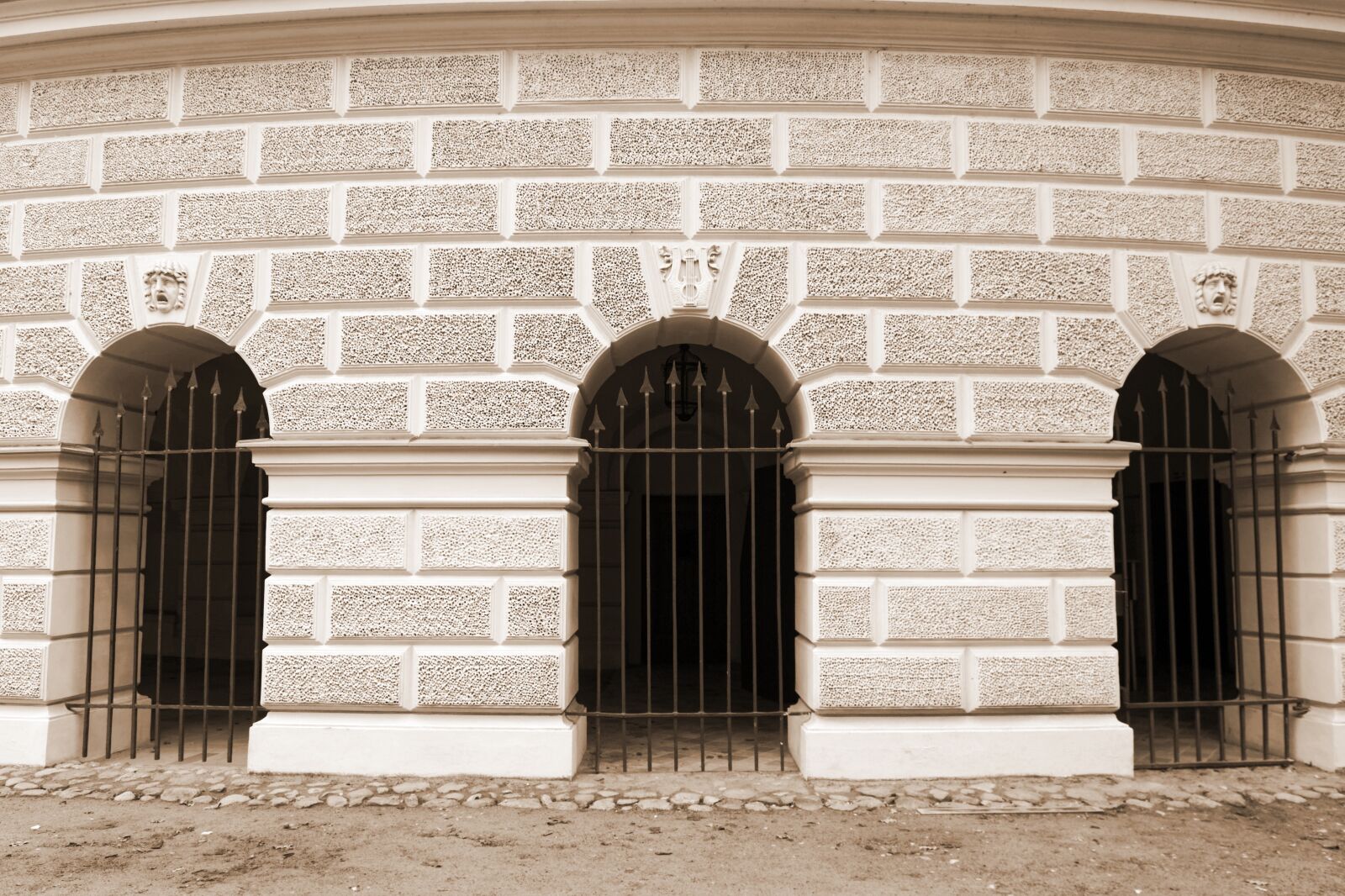 Nikon D3100 sample photo. Wall, the circular, building photography