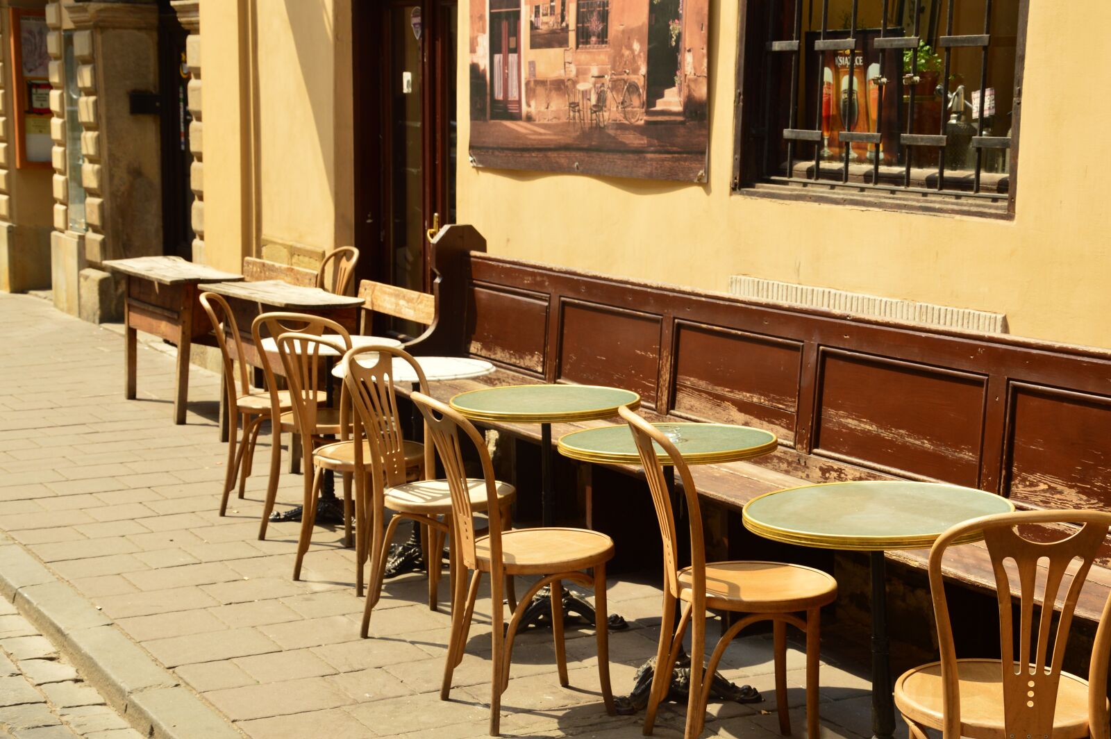 Nikon D3200 sample photo. Cafe, street, kraków photography