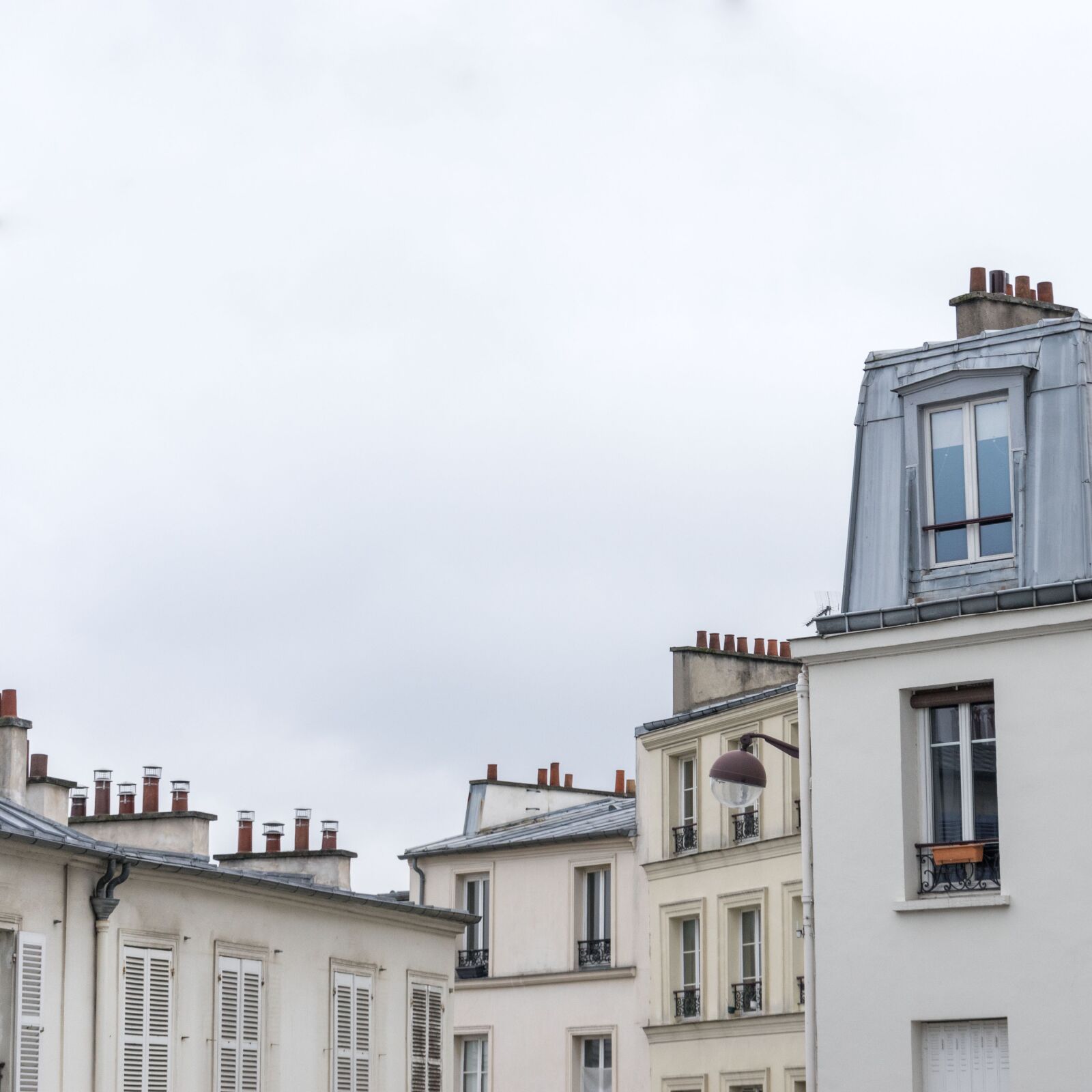 Sony a7 + Sony FE 28-70mm F3.5-5.6 OSS sample photo. Paris, roofs, architecture photography