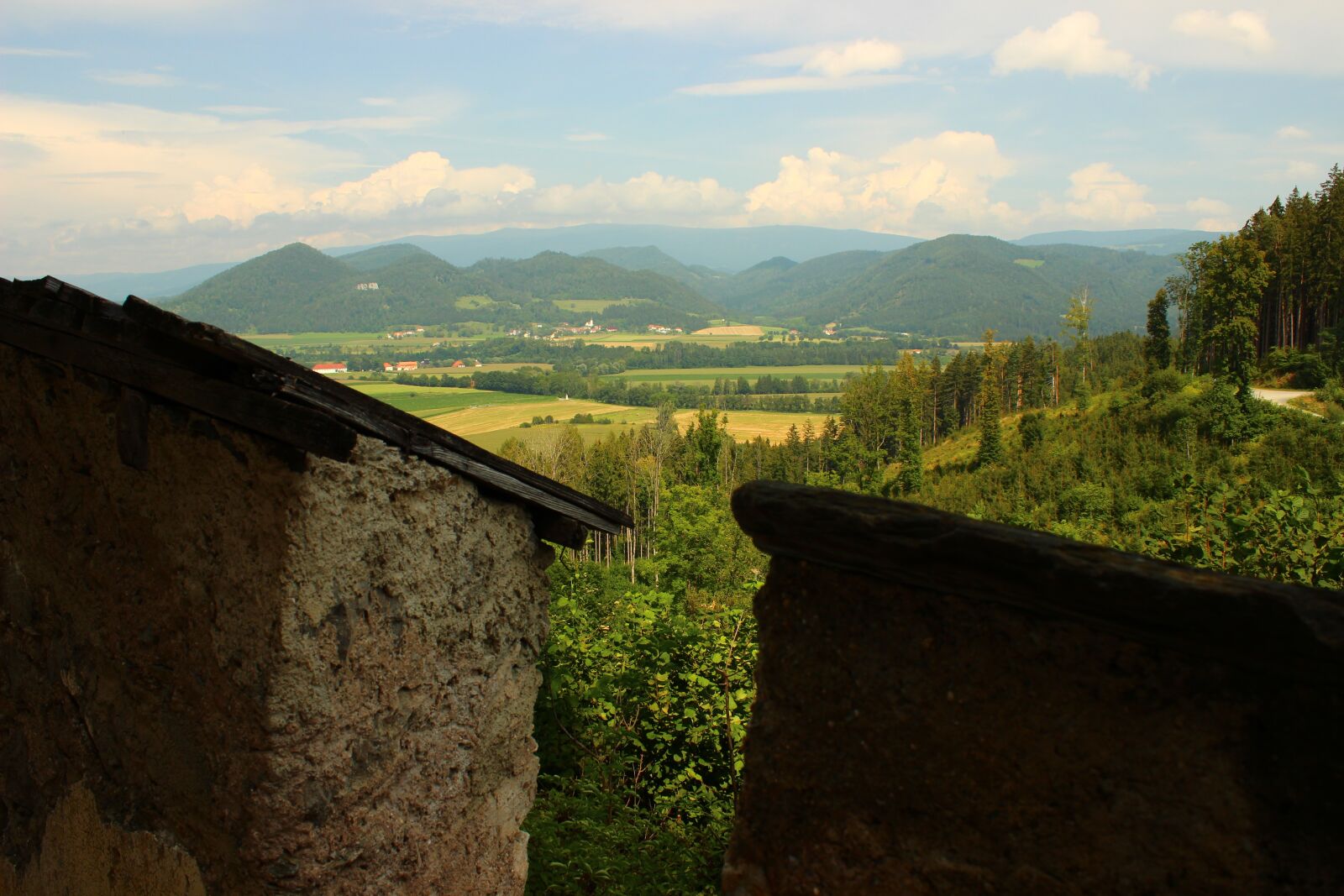 Canon EOS 600D (Rebel EOS T3i / EOS Kiss X5) sample photo. Nature, castle, ruin photography