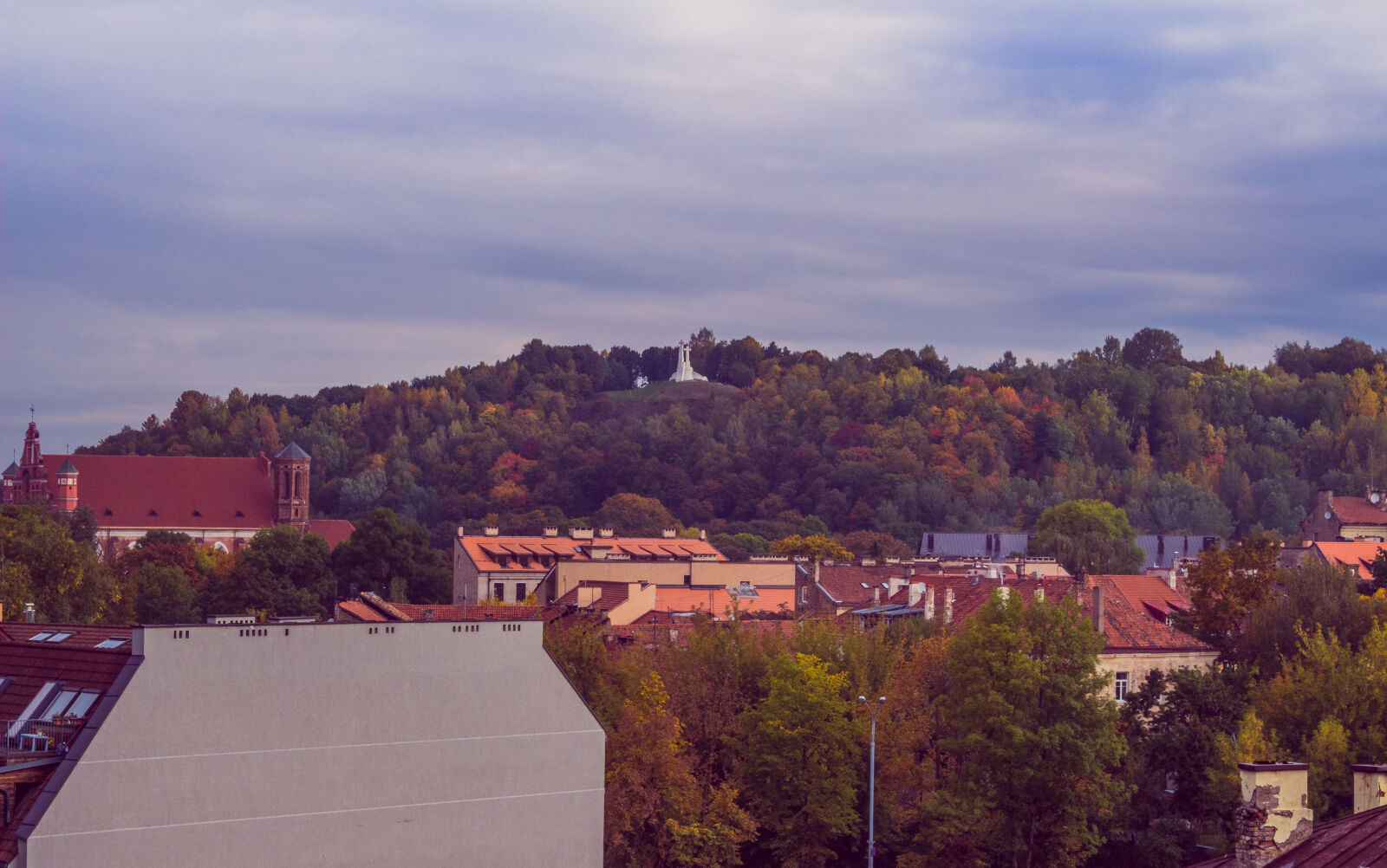 Canon EOS 700D (EOS Rebel T5i / EOS Kiss X7i) sample photo. Architecture, building, city, city photography