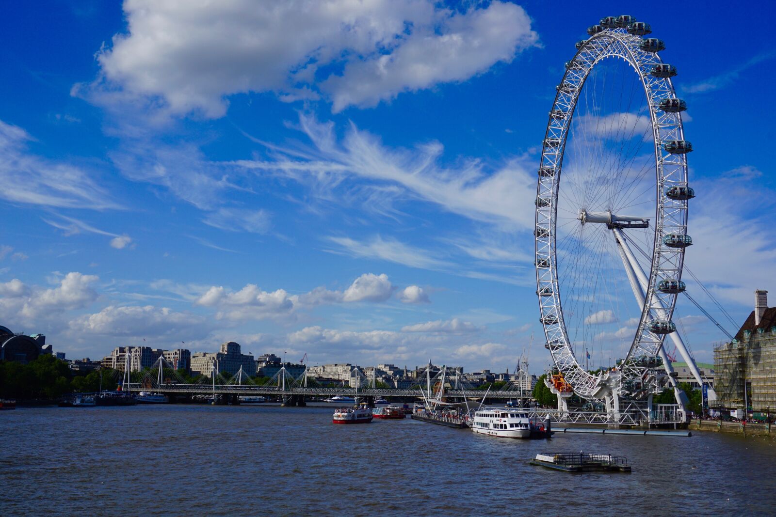 Sony a5100 sample photo. London eye, ferris wheel photography
