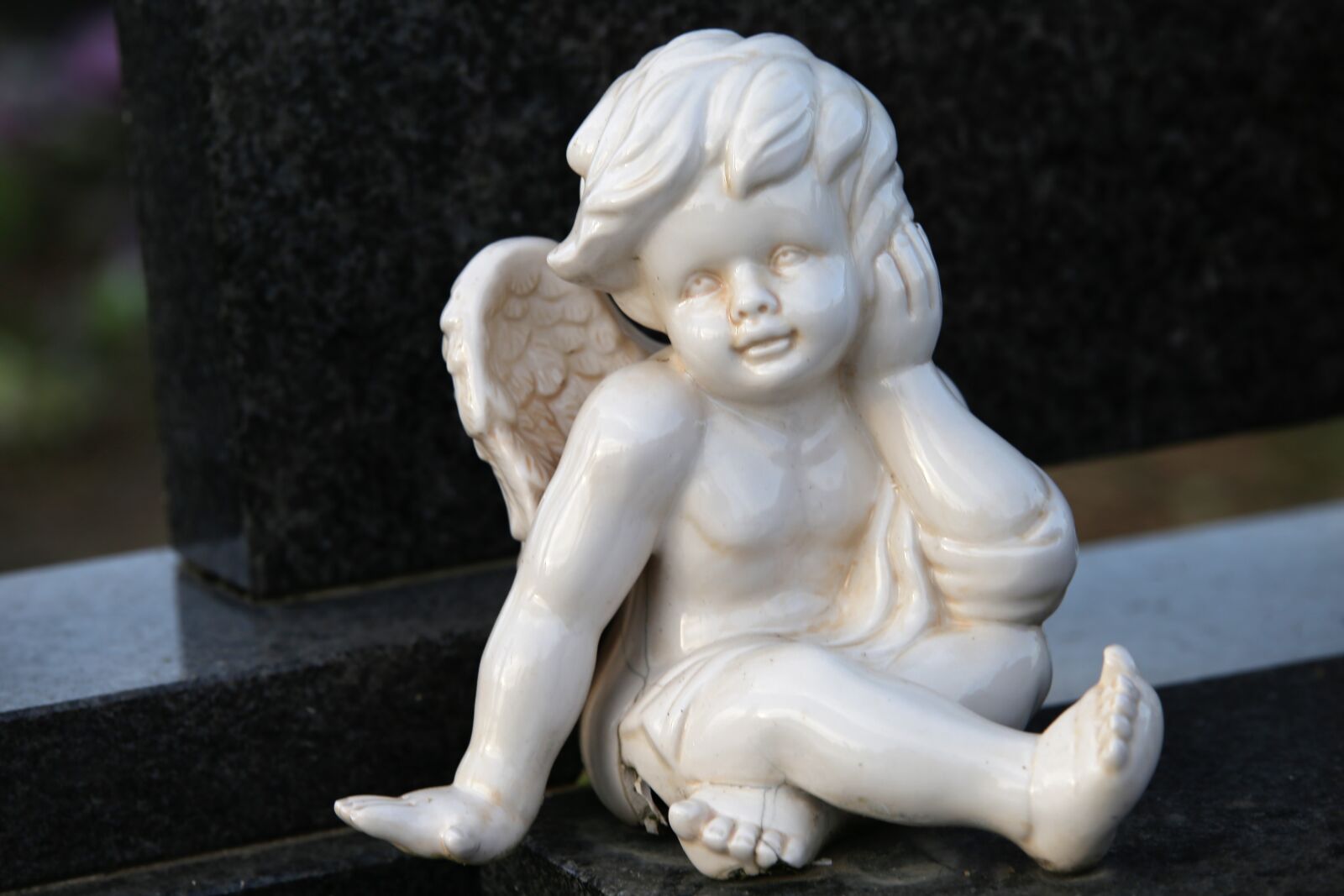 Tamron 70-210mm F4 Di VC USD sample photo. Angel, porcelain angel, figurine photography
