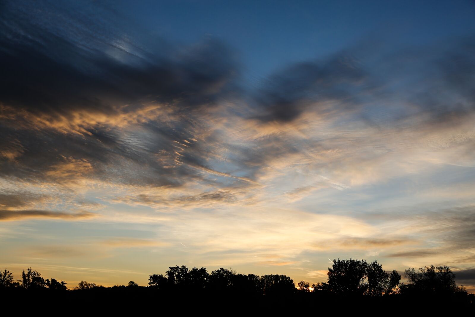 Canon EF 24-105mm F4L IS USM sample photo. Sky, morning, sunrise photography