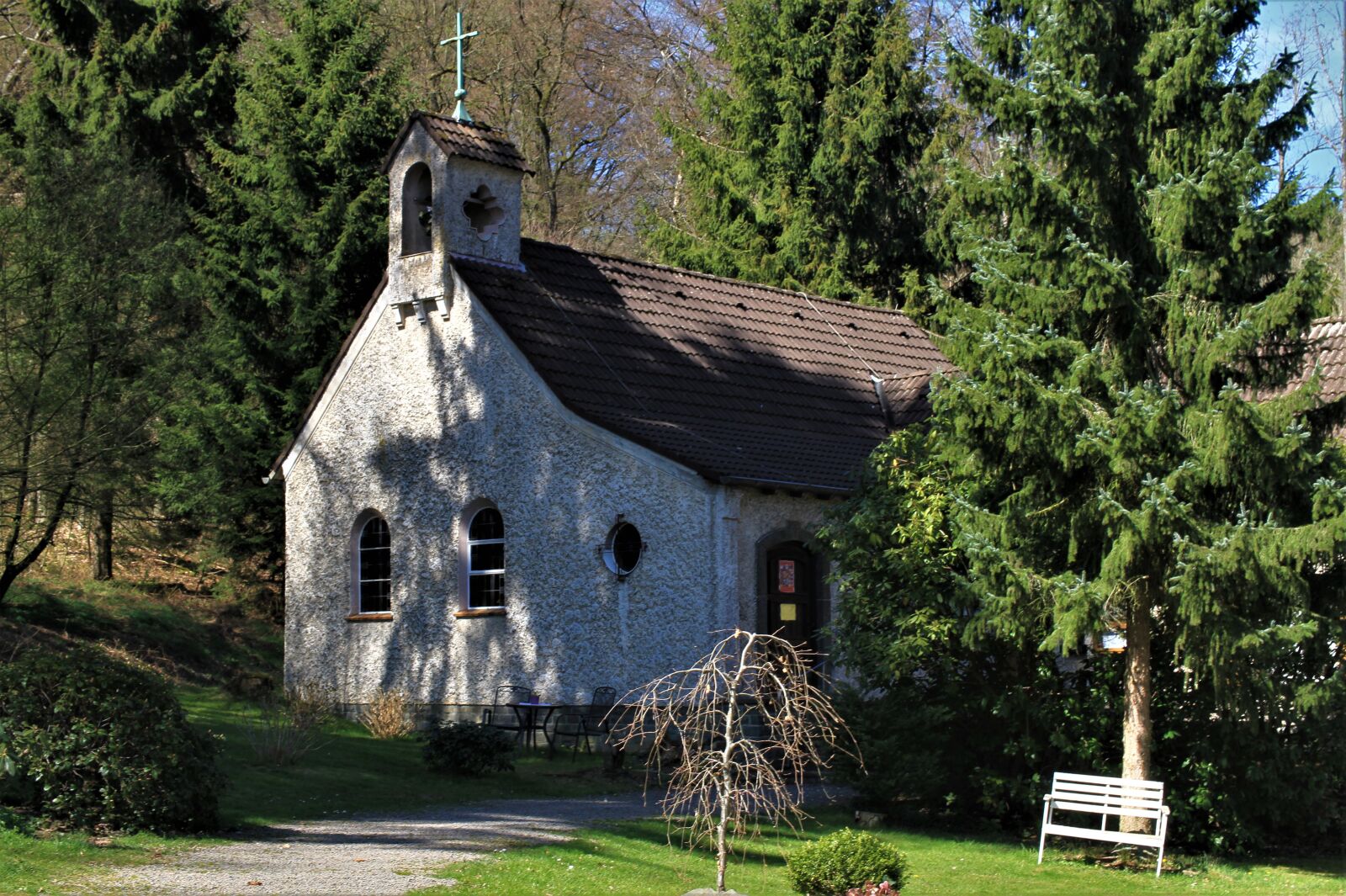 Canon EOS 7D sample photo. Forest church, evangelical church photography