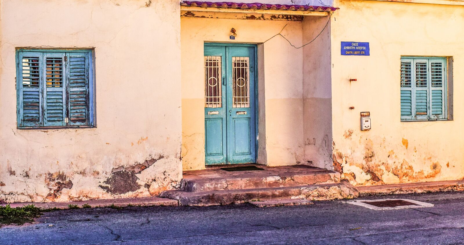 Nikon D3300 sample photo. Old house, street, village photography