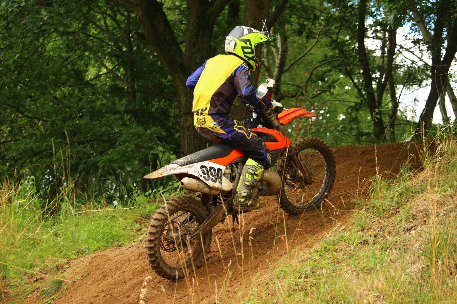 Canon EOS 100D (EOS Rebel SL1 / EOS Kiss X7) sample photo. Motocross, dirtbike, slope photography