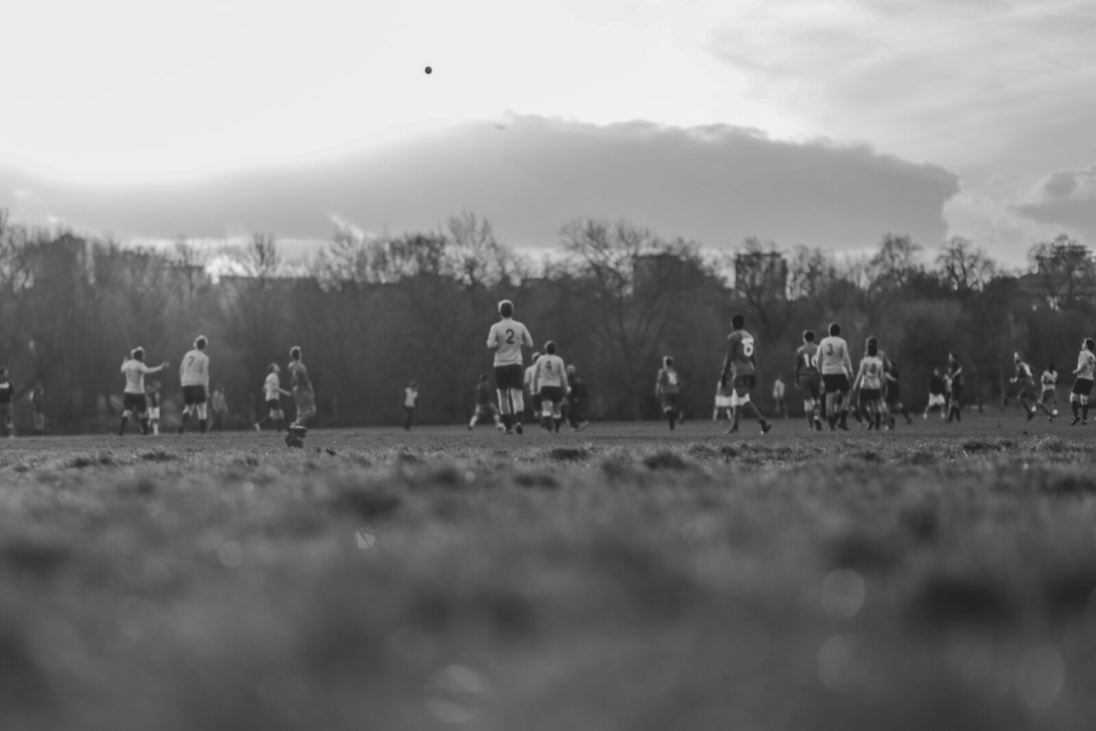 Canon EF 85mm F1.8 USM sample photo. B, w, ball, football photography