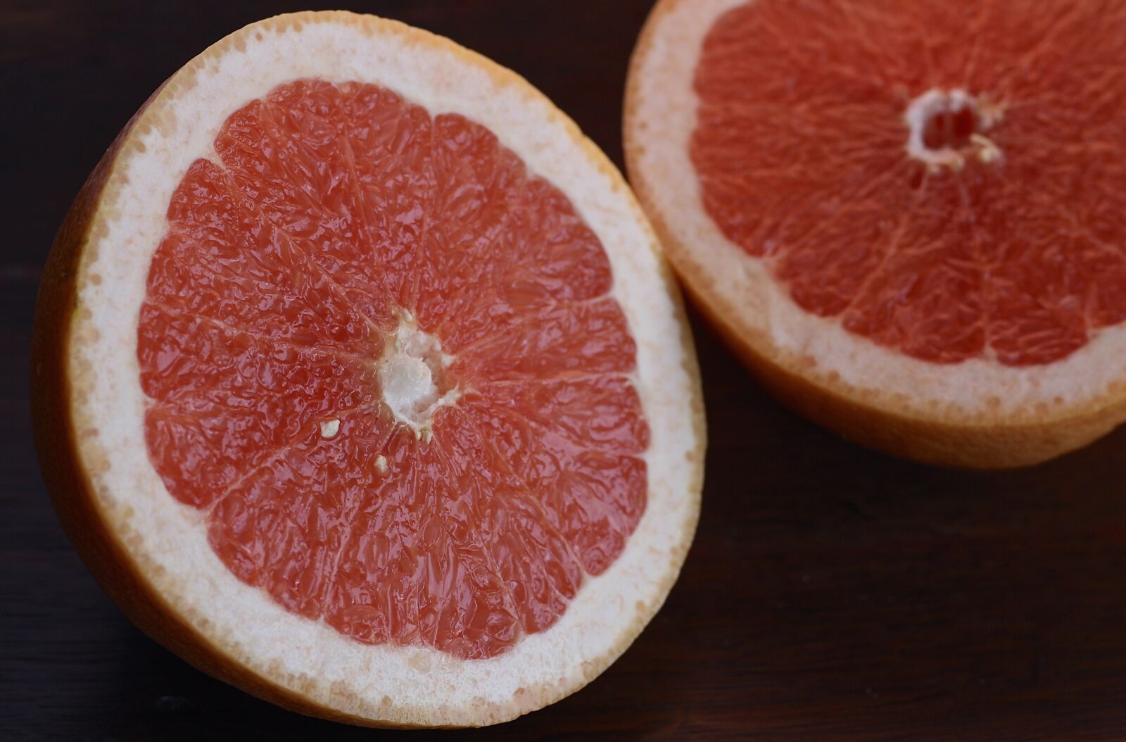 Canon EOS 1000D (EOS Digital Rebel XS / EOS Kiss F) sample photo. Grapefruit, fruit, sweet photography