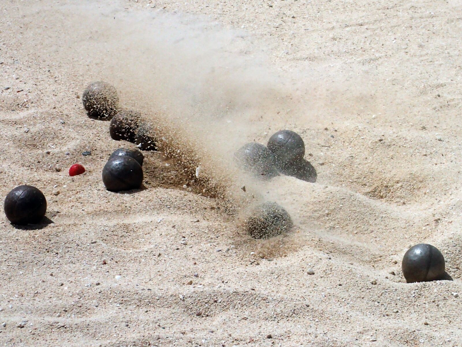 Olympus TG-4 sample photo. Bocce, sand, games photography