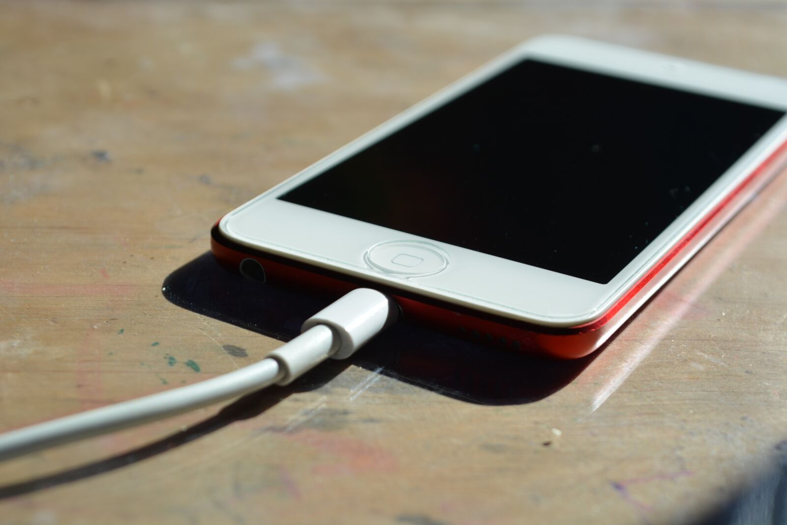 Nikon D5200 sample photo. Ipod, charging cable, camera photography