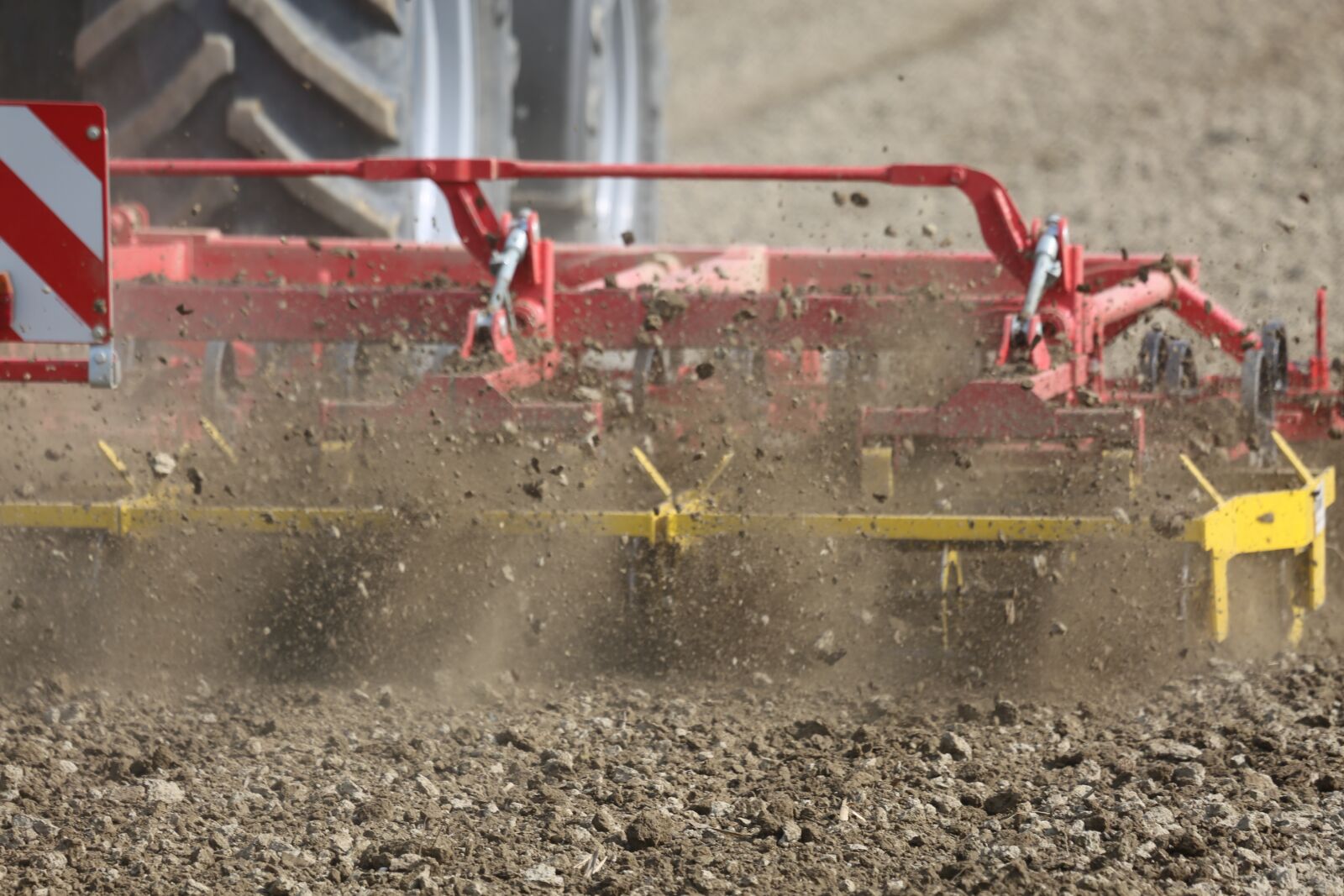 Canon EF 100-400mm F4.5-5.6L IS USM sample photo. Farmer, harrow, agriculture photography