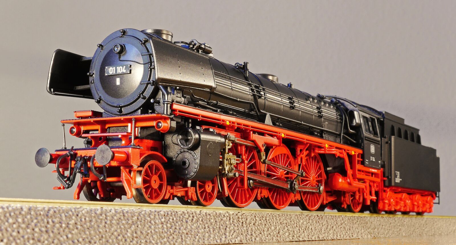 Panasonic Lumix DMC-GH3 sample photo. Steam locomotive, model, model photography