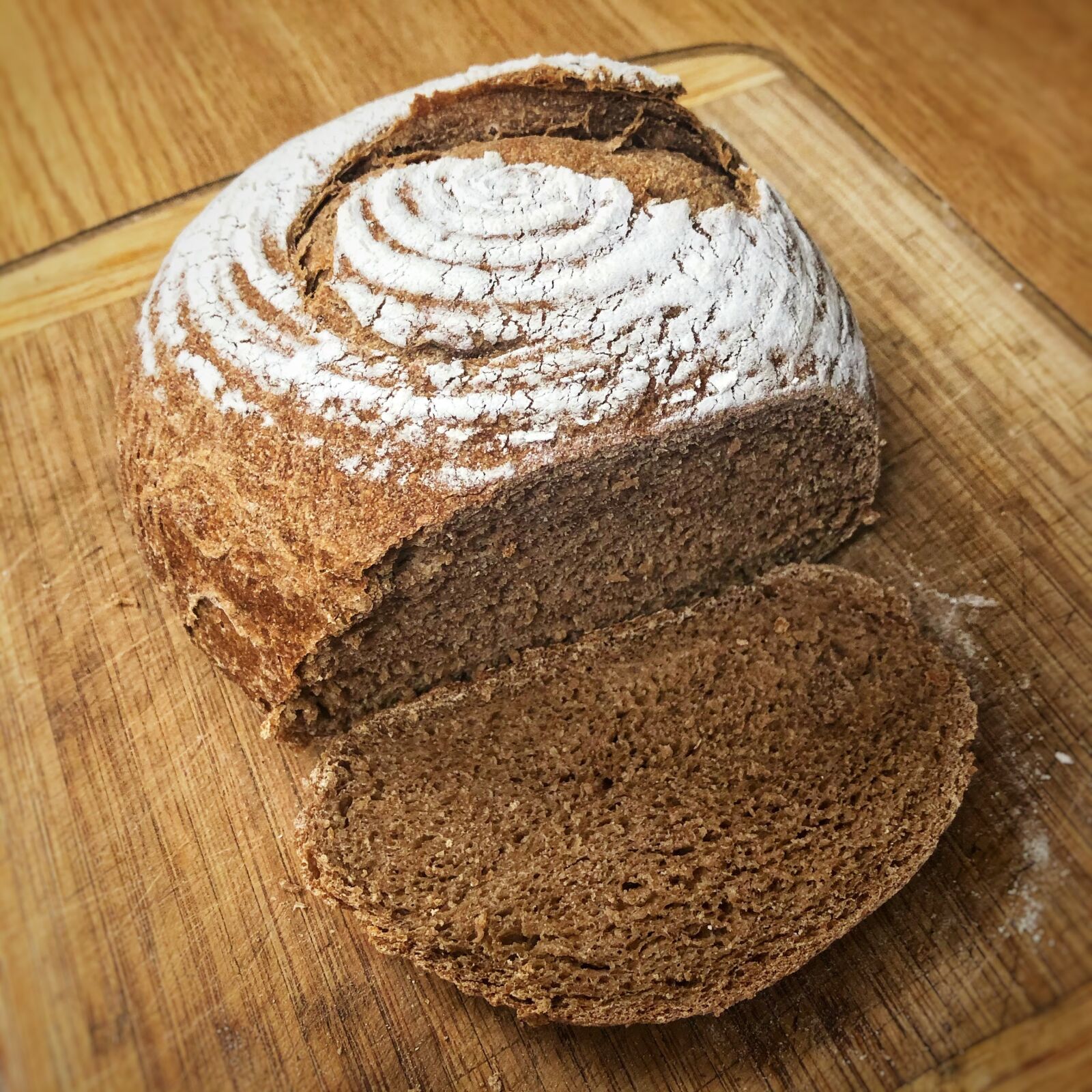iPhone 8 back camera 3.99mm f/1.8 sample photo. Sourdoughbread, sourdough, bread photography