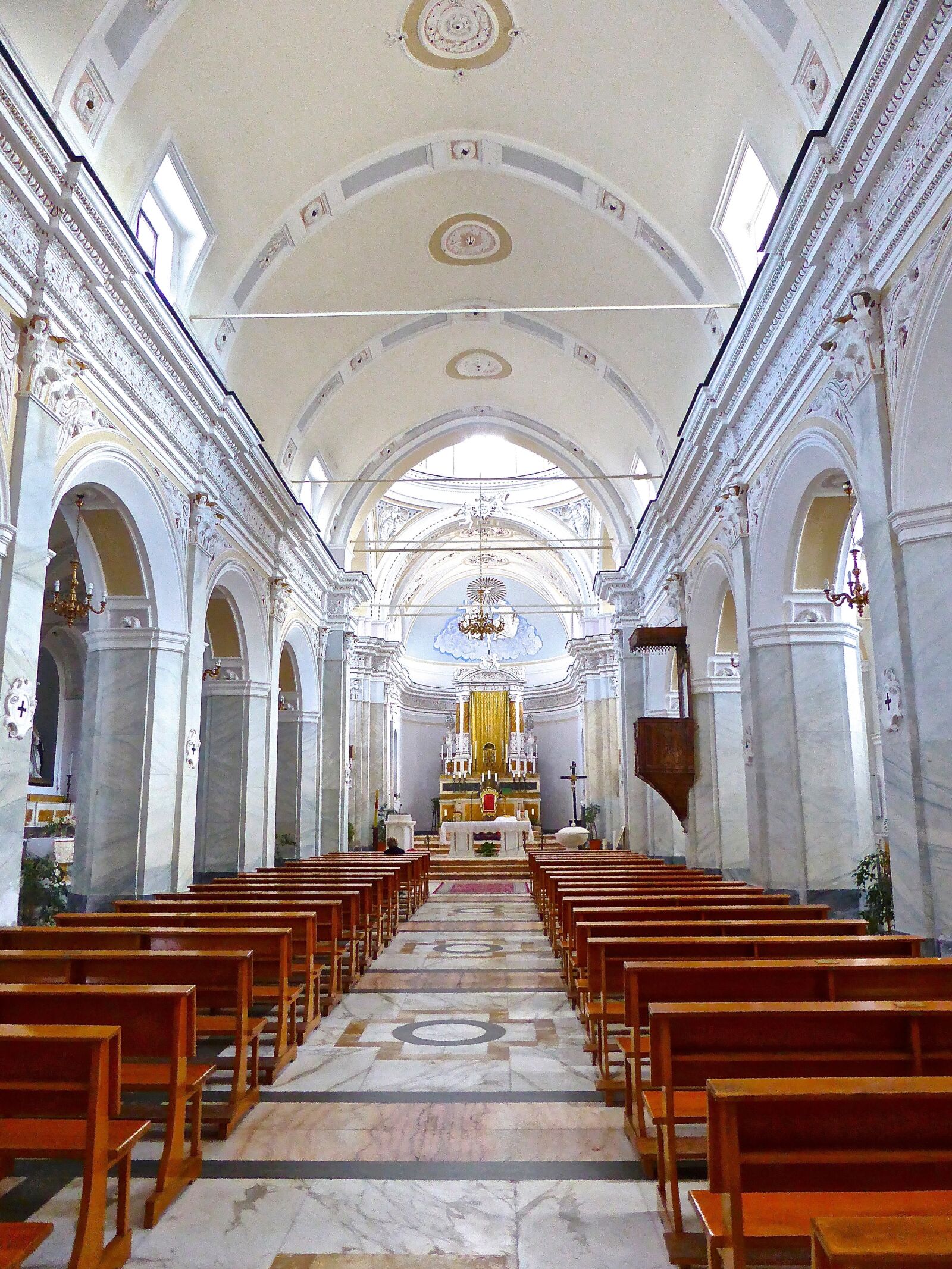 Panasonic DMC-TZ41 sample photo. Church, interior, cathedral photography