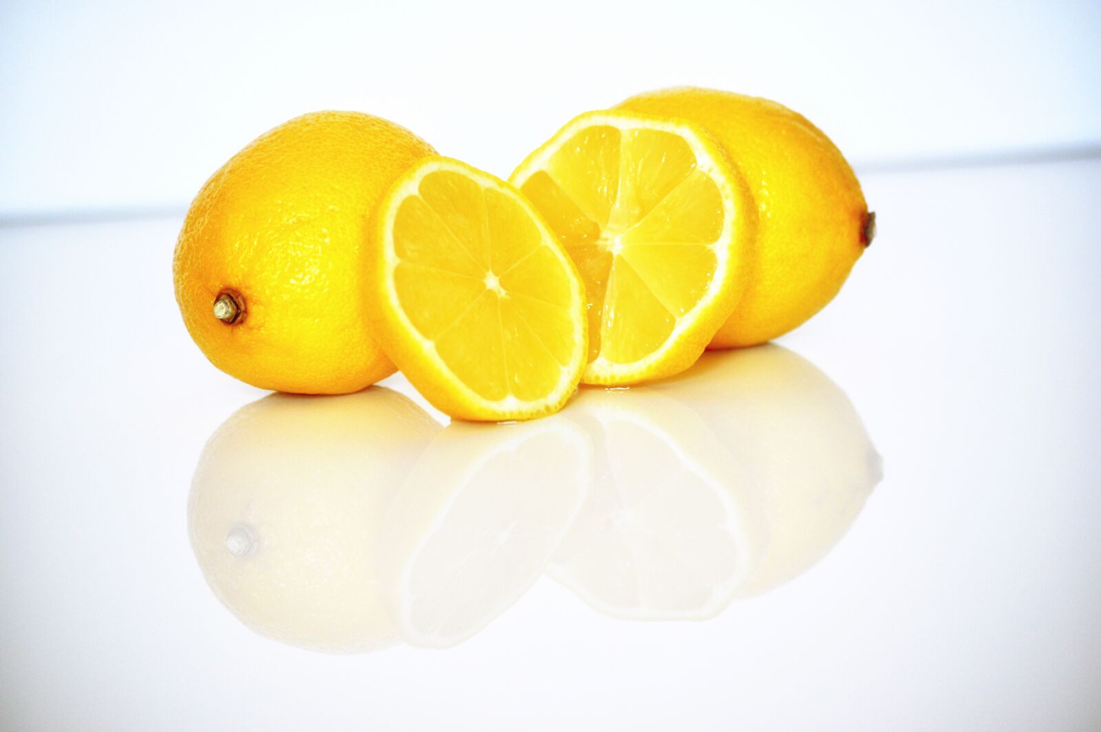 Nikon D5000 sample photo. Lemon, fruit, yellow photography