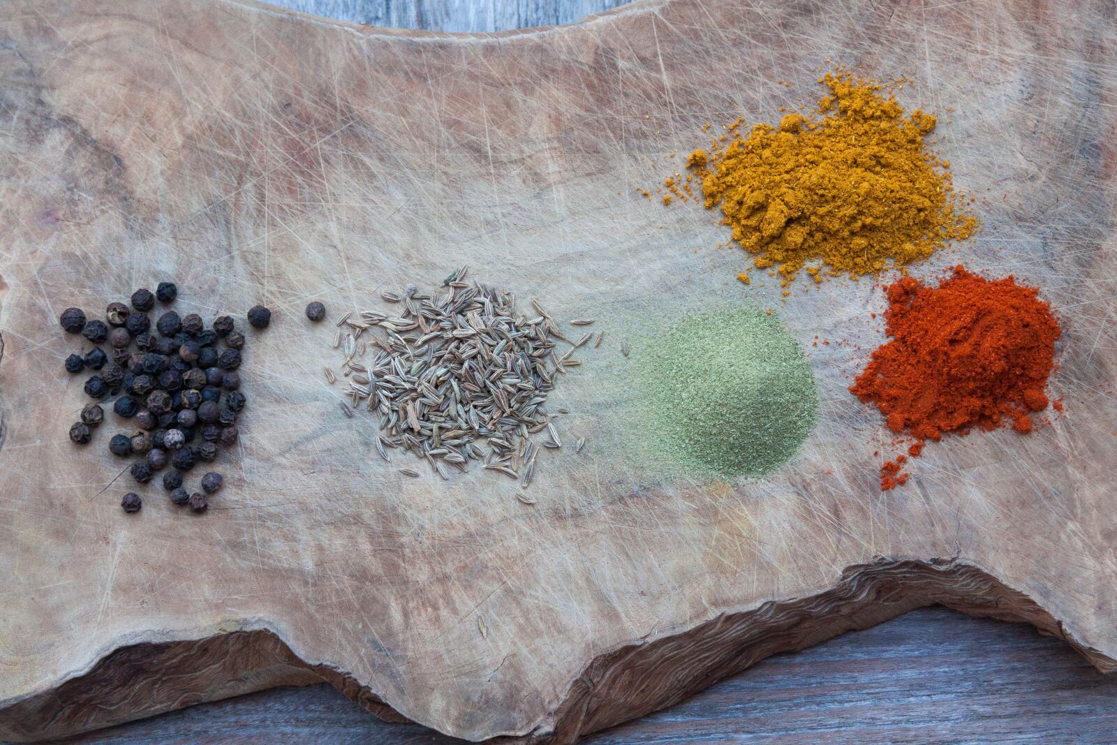 Canon EF-S 17-85mm F4-5.6 IS USM sample photo. Spice, paprika, kaffir photography