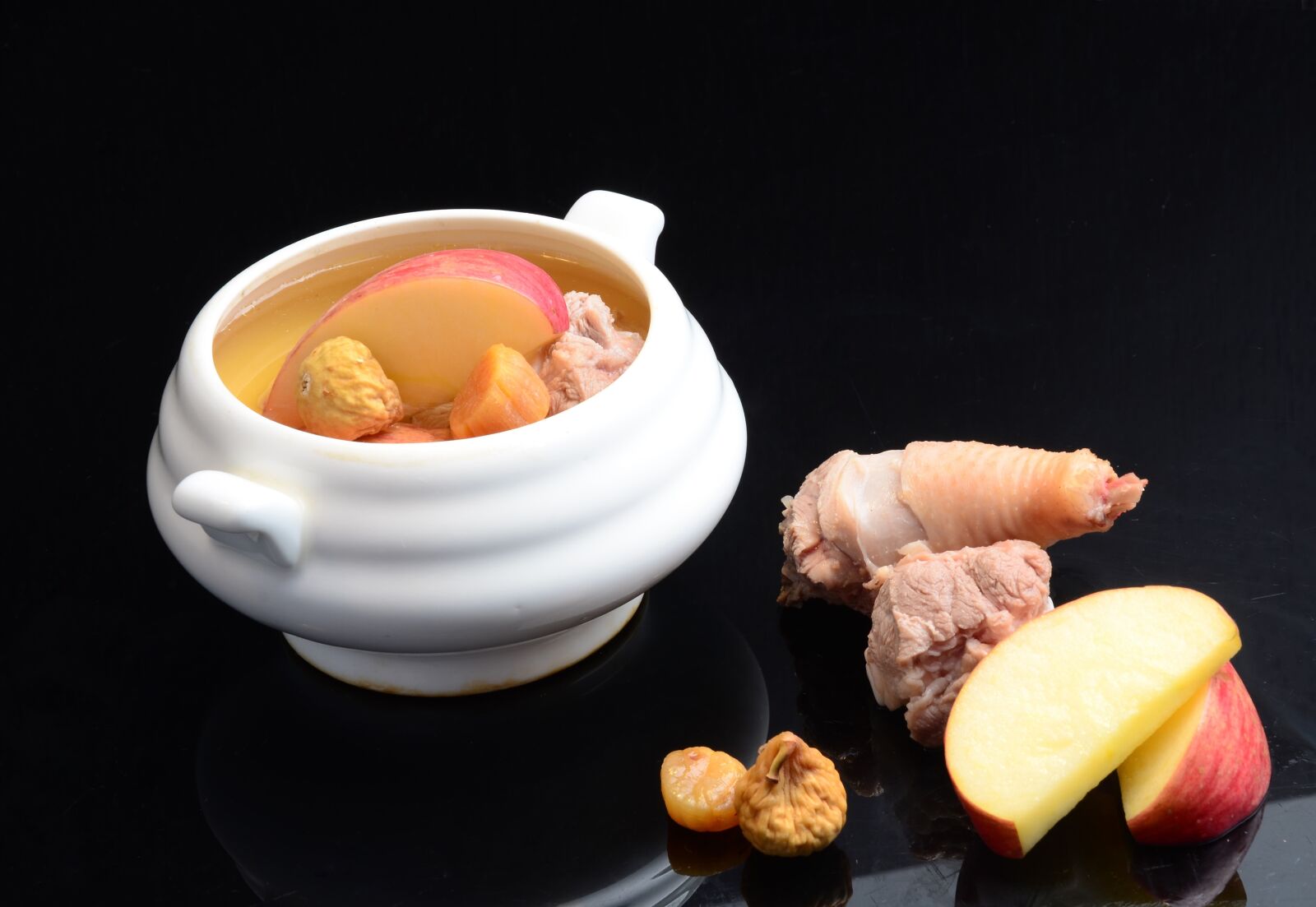 Nikon D7000 sample photo. Traditional cuisine, stew, soup photography