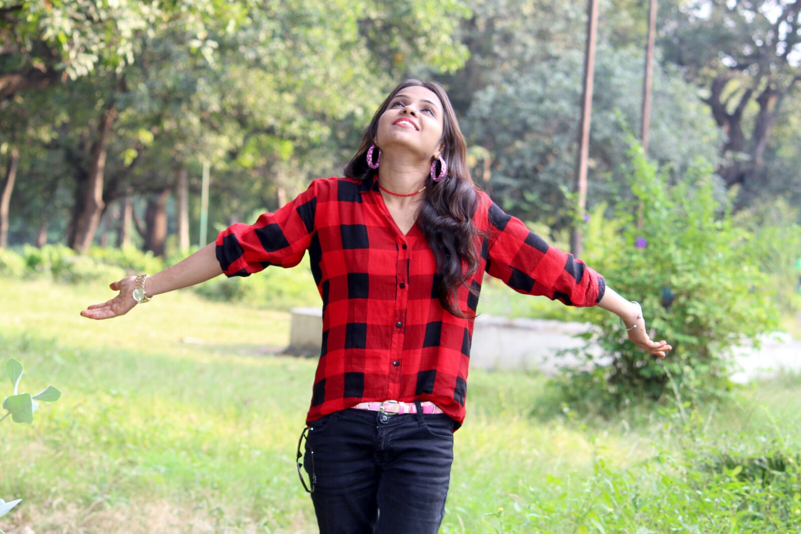 Canon EOS 700D (EOS Rebel T5i / EOS Kiss X7i) sample photo. Women girl, beauty, dress photography