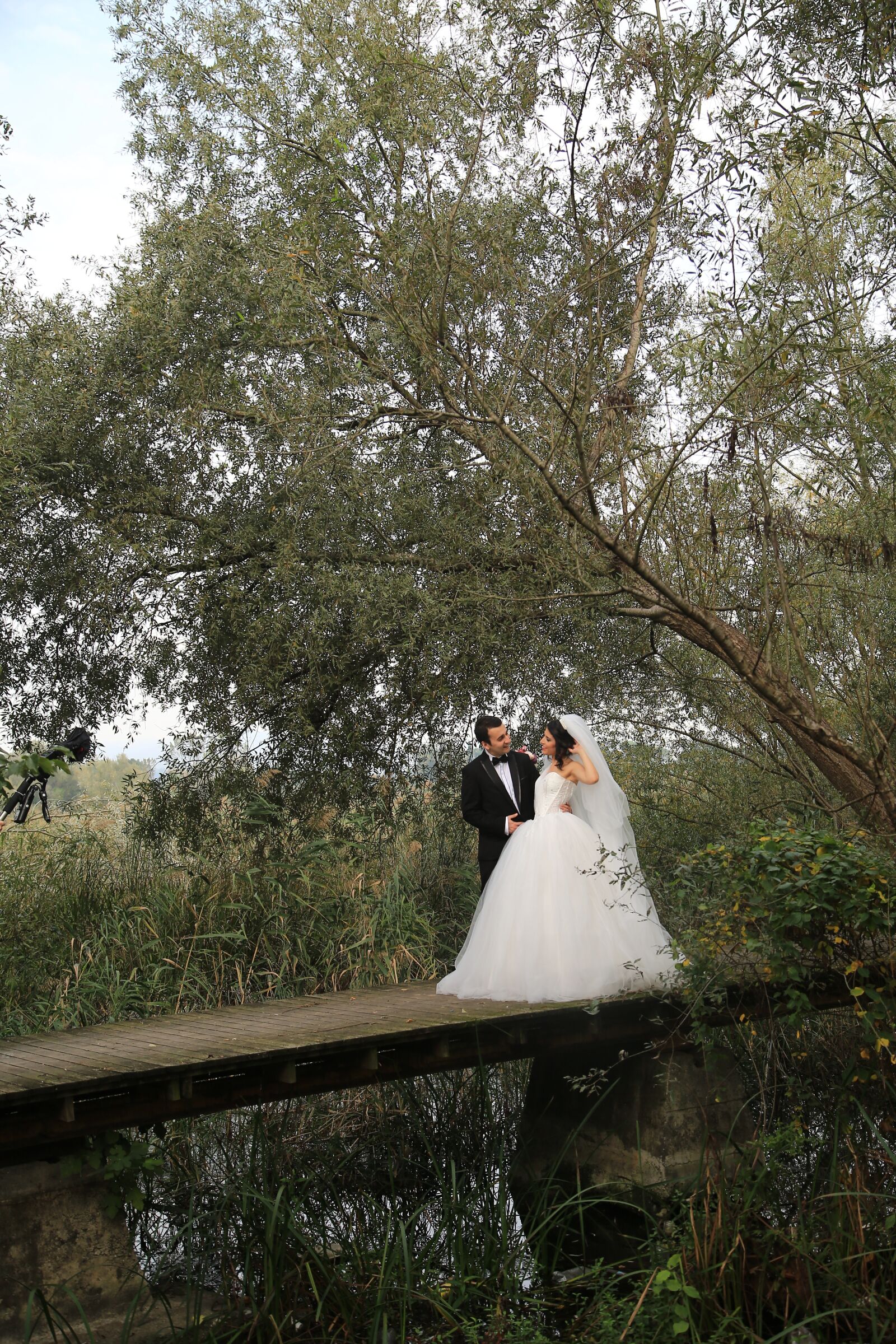 Canon EOS 5D Mark III sample photo. Nature, outdoor photography, wedding photography