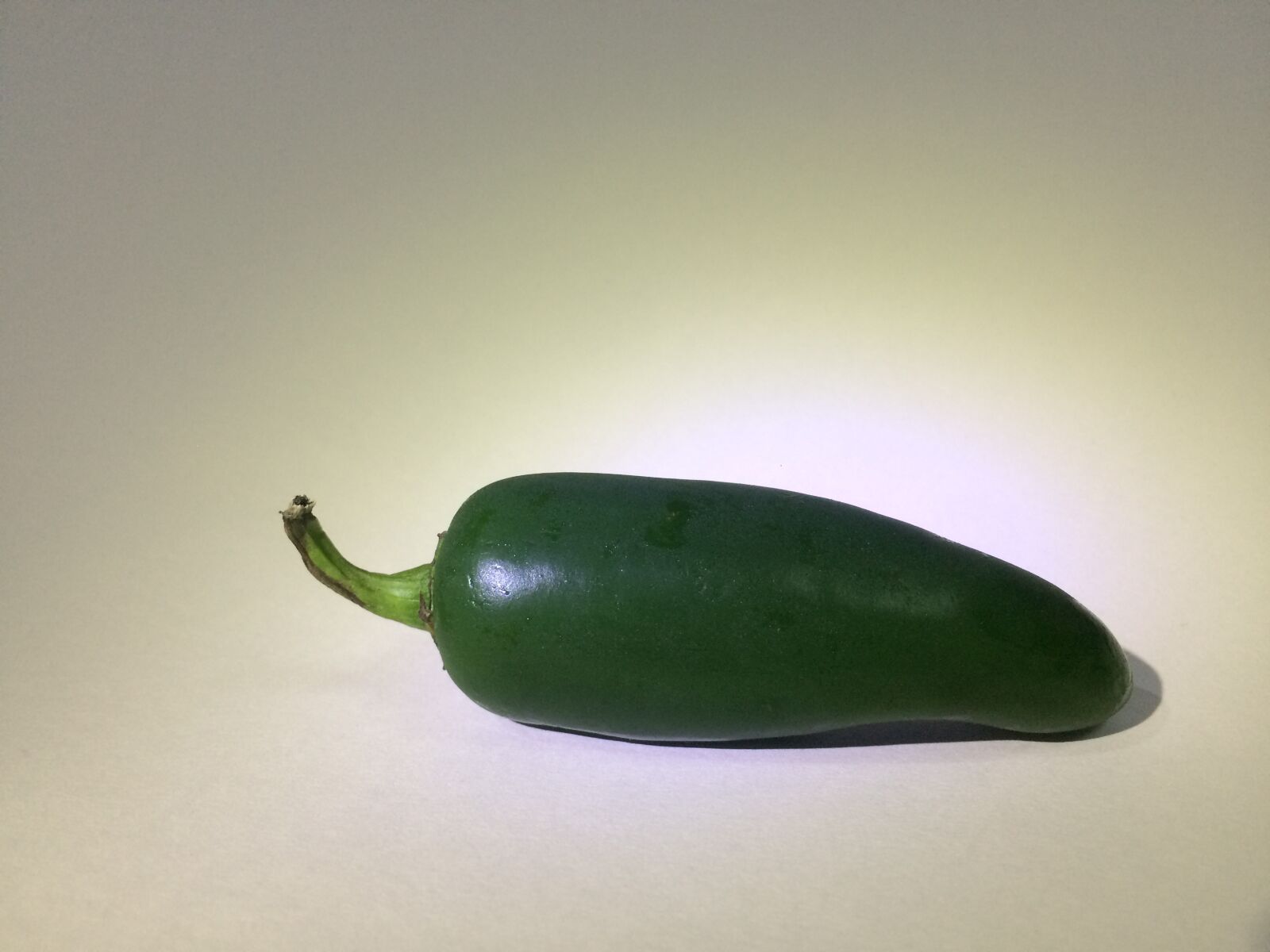 iPhone 5s back camera 4.15mm f/2.2 sample photo. Green, chilli, close up photography