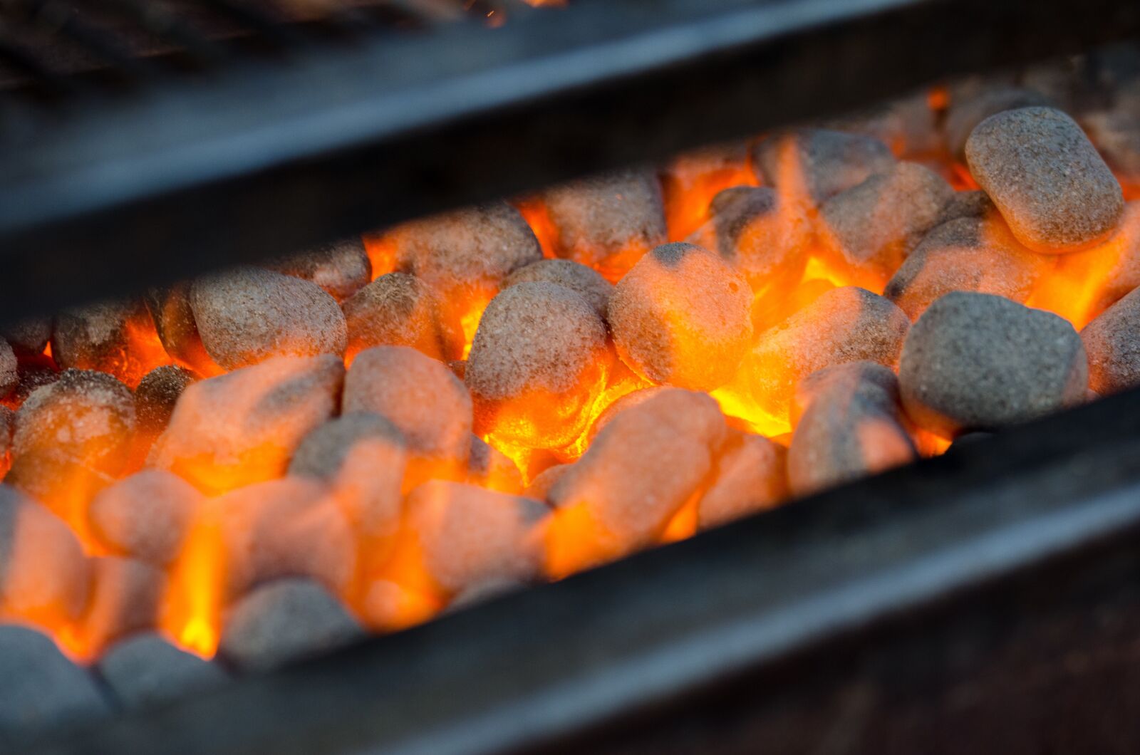 Nikon D5100 sample photo. Embers, fire, burn photography
