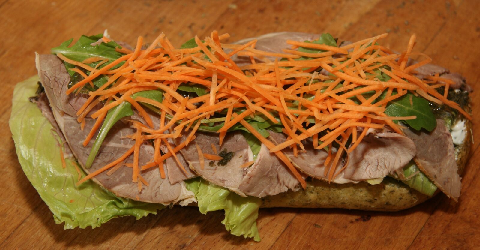 Canon EOS 20D sample photo. Sandwich, leg of lamb photography