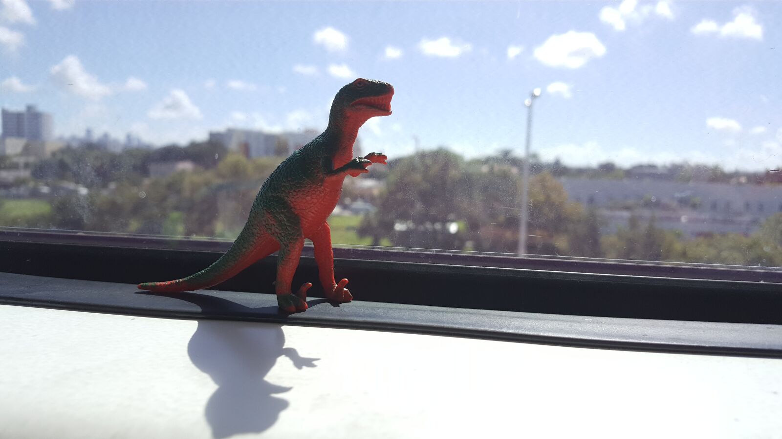 Samsung Galaxy Note5 sample photo. Toy, trex, jurassic photography