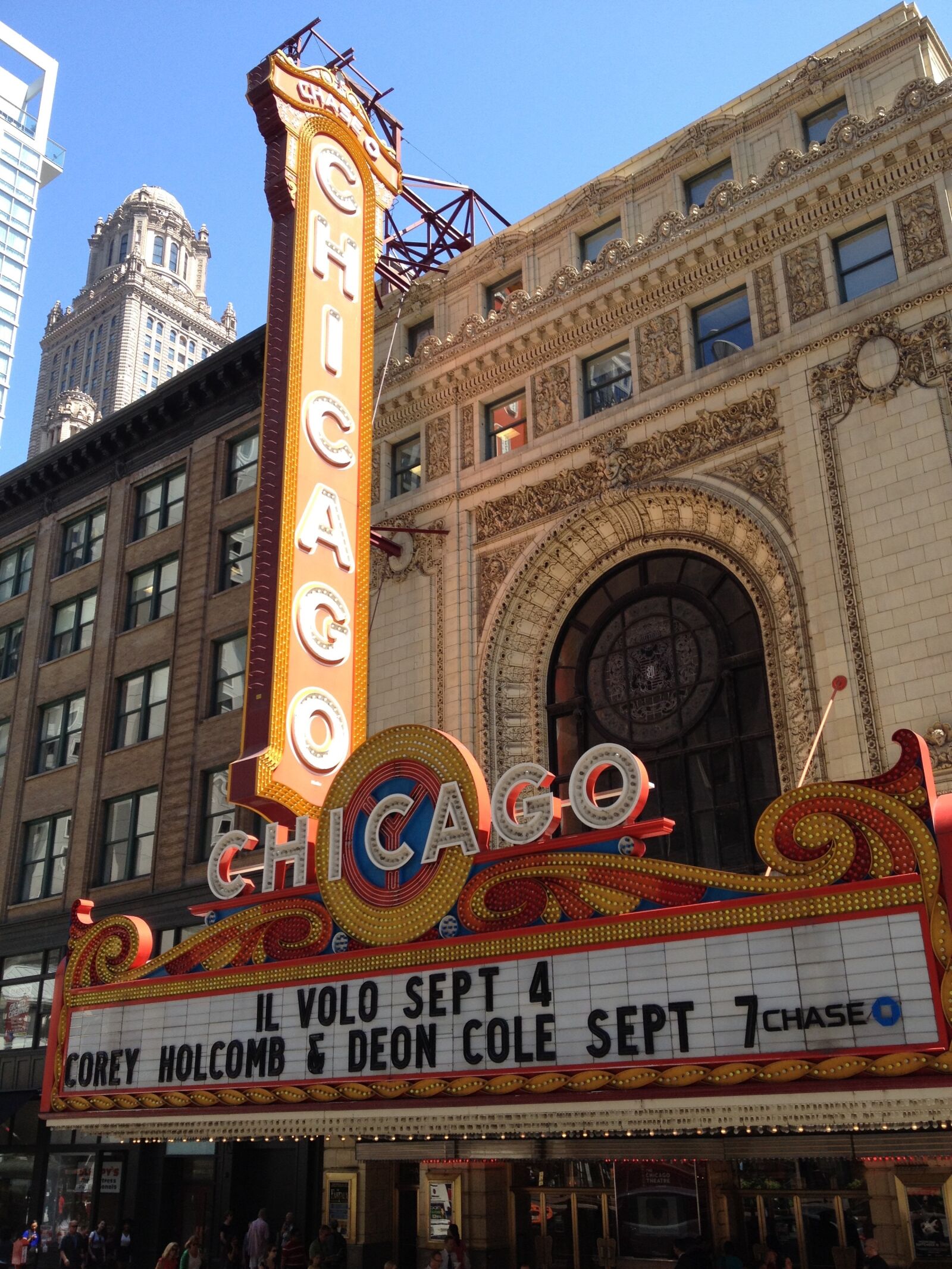 Apple iPhone 4S sample photo. Chicago, theater, vintage photography