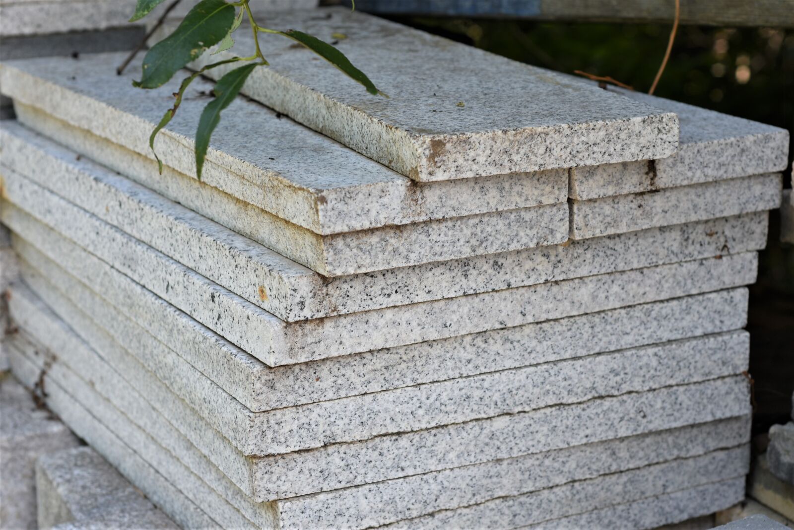 Nikon D7200 sample photo. Bottom plate, construction material photography