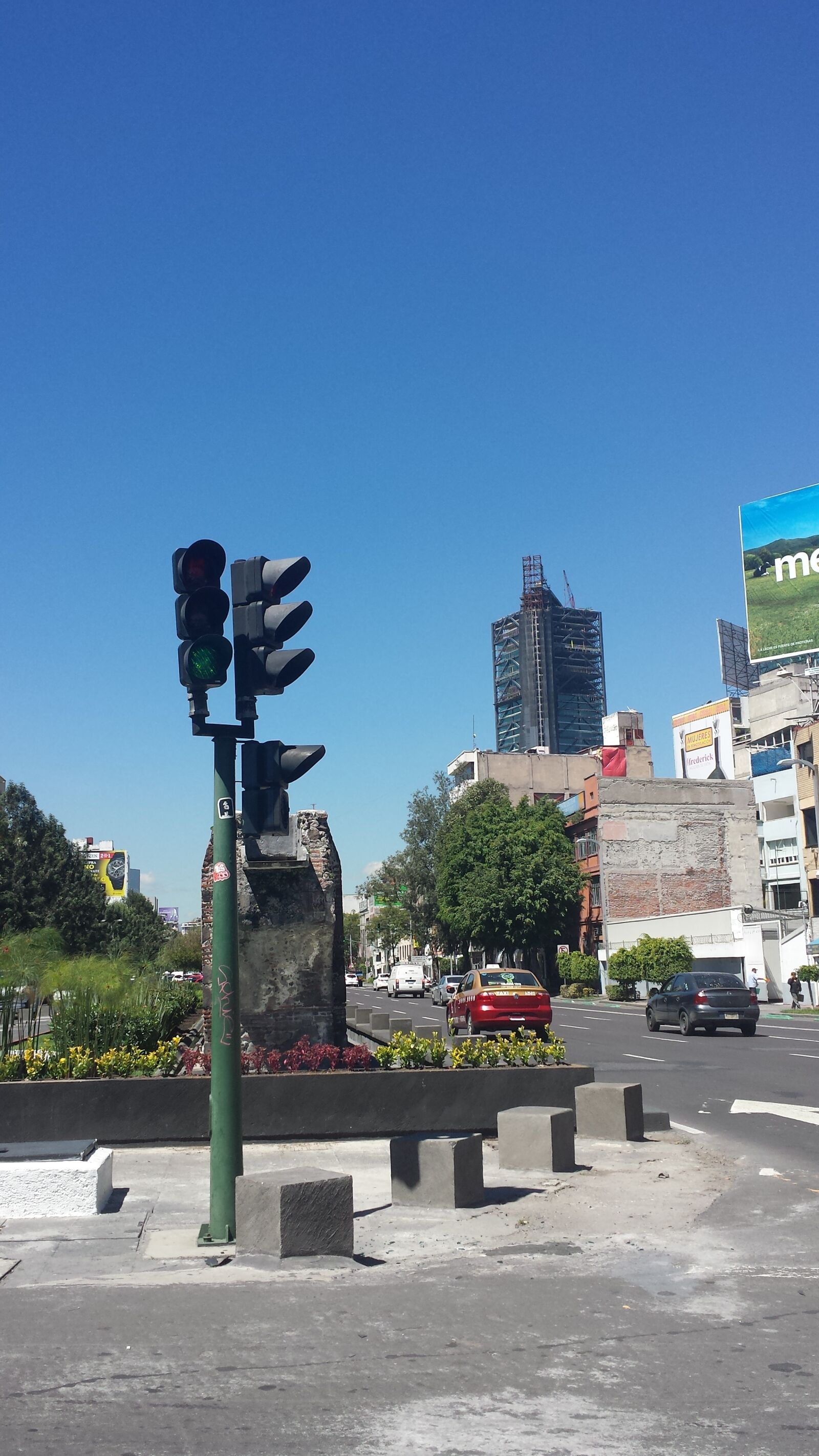 Samsung Galaxy S4 sample photo. Day, mexico, city, street photography