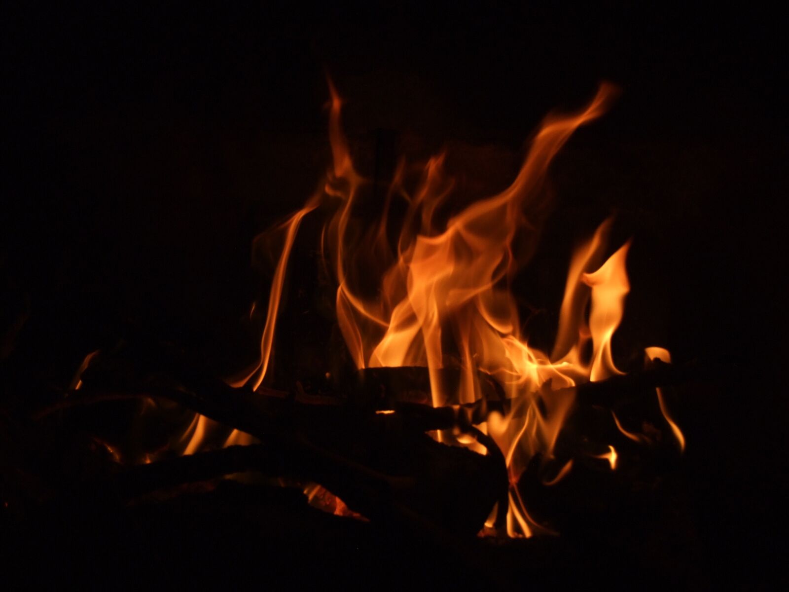 Fujifilm FinePix S6500fd sample photo. Fire, flame photography