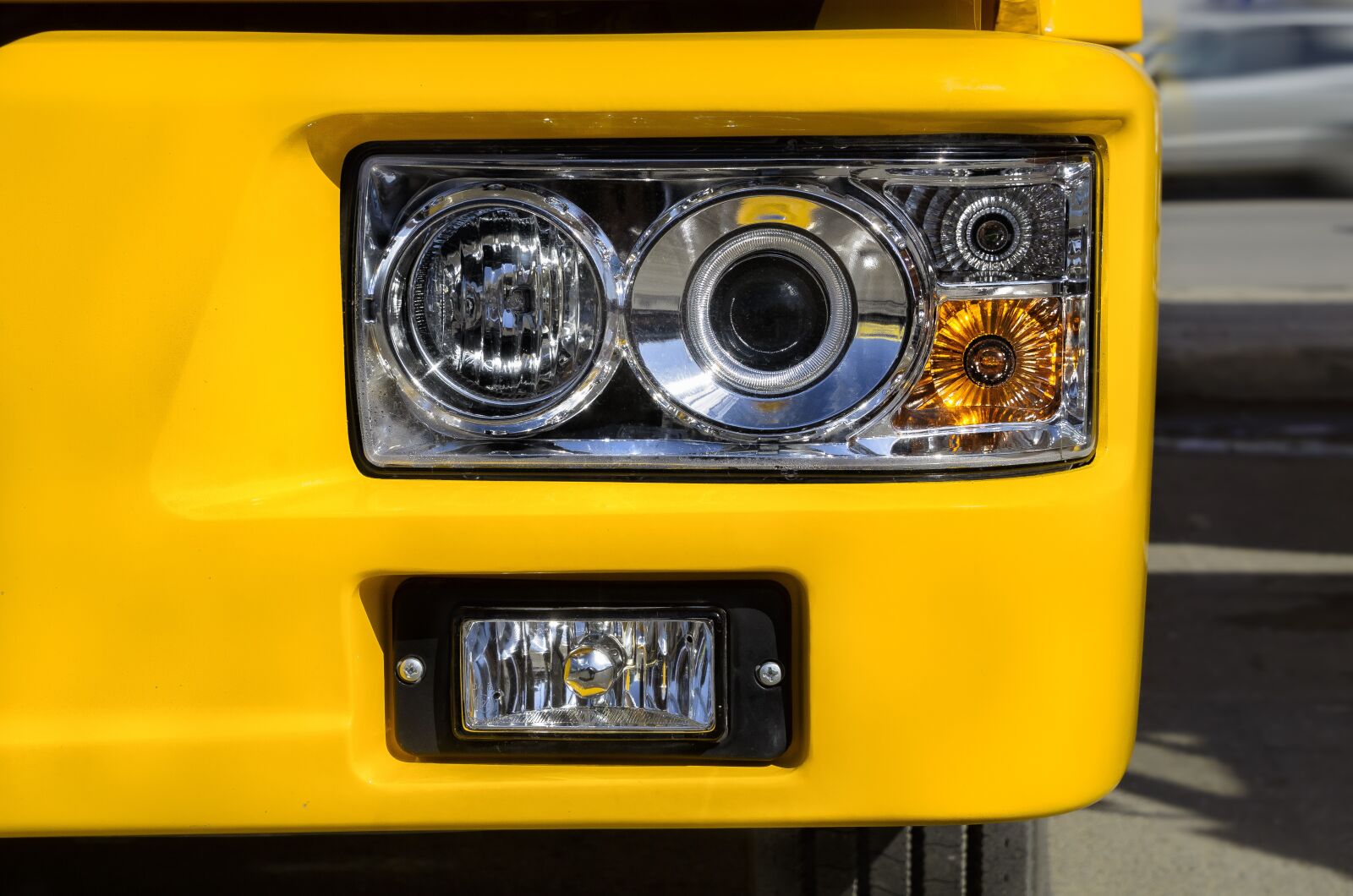 Nikon D7000 sample photo. Cars, transportation, headlight photography