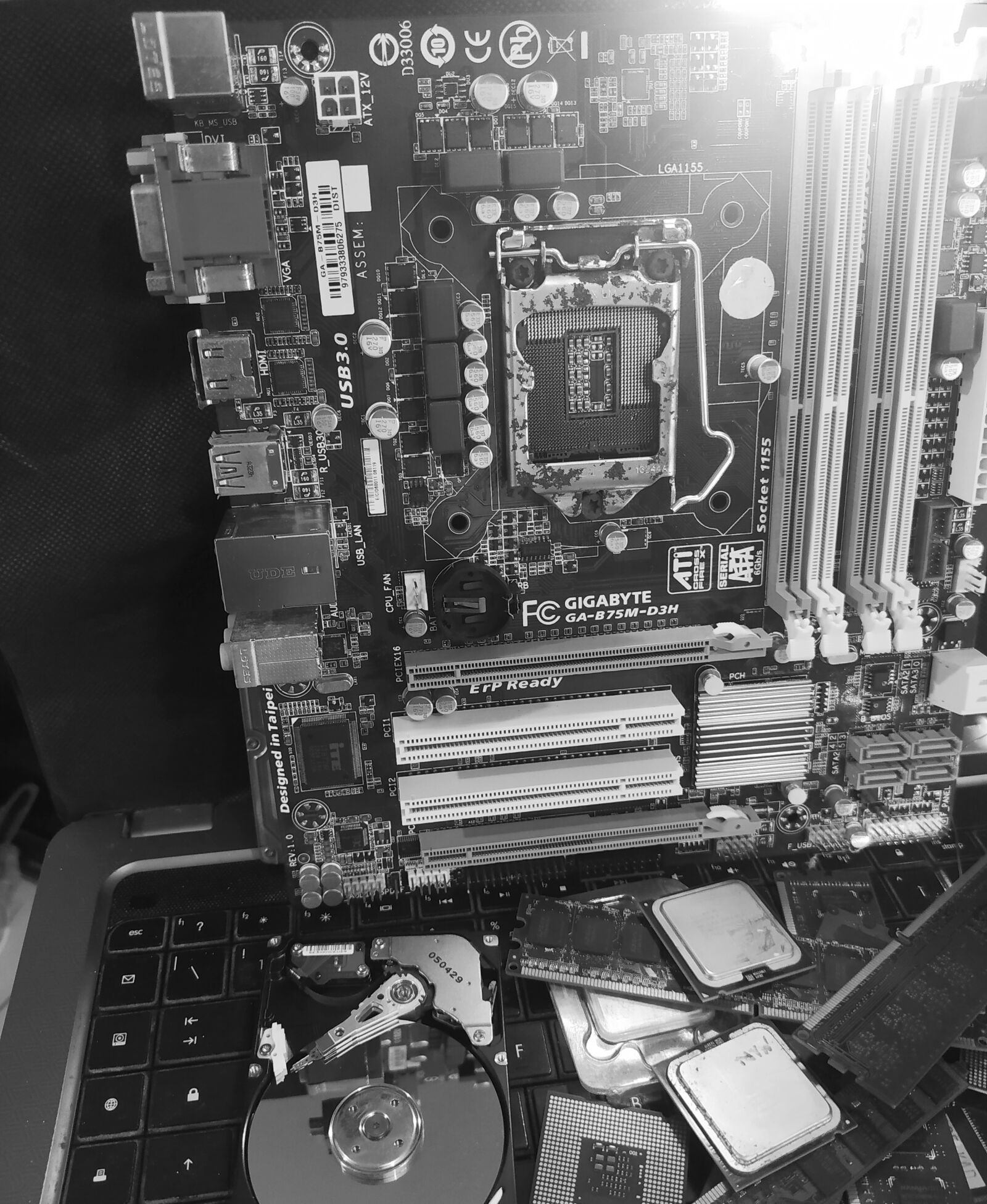 Xiaomi Redmi Note 8 sample photo. Motherboard, infor, tecnologia photography