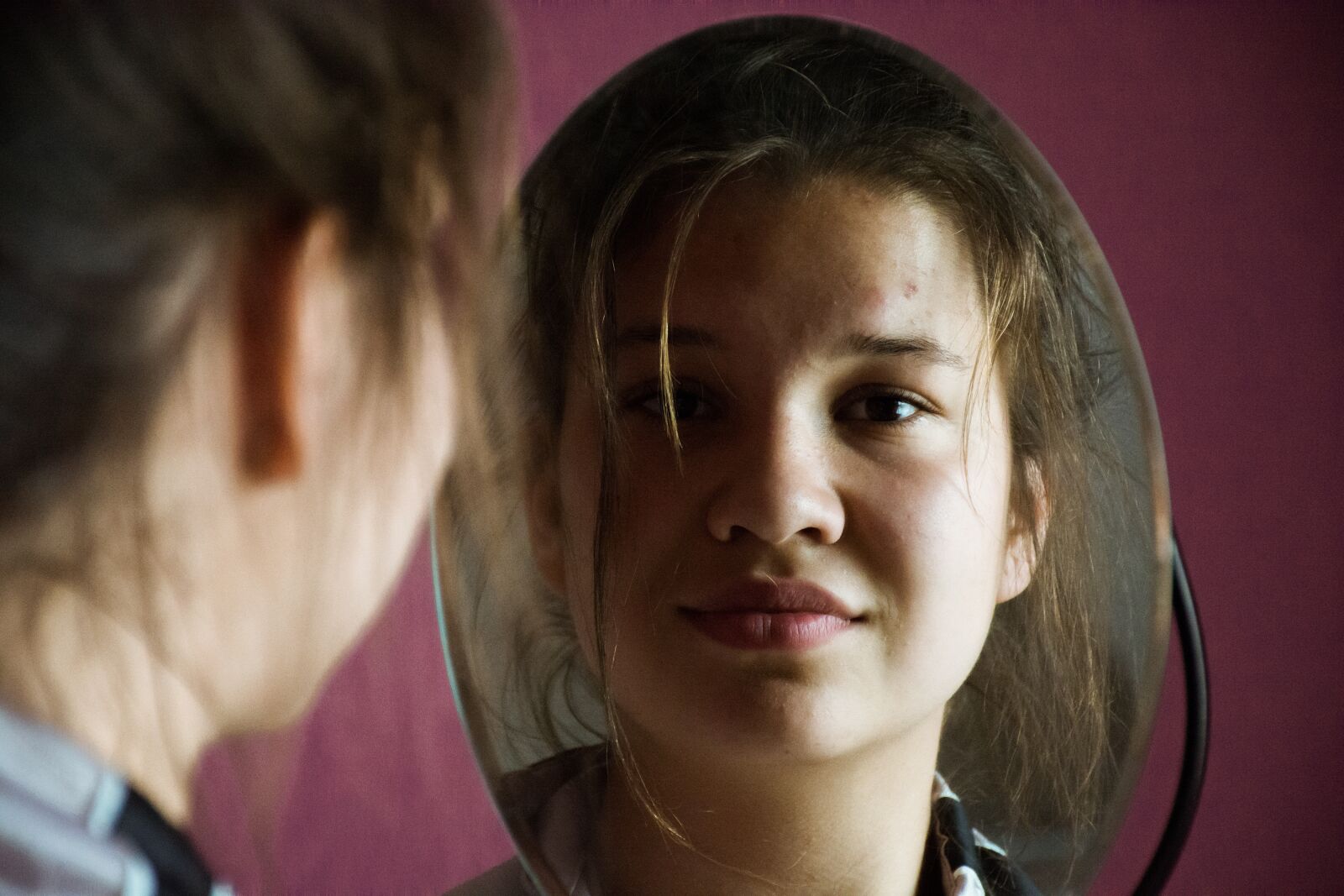 Nikon D5200 sample photo. Girl, mirror, smile photography