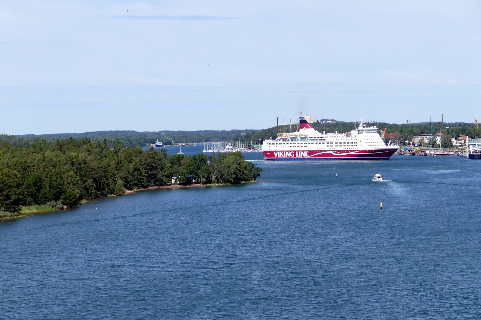 Panasonic Lumix DMC-FZ1000 sample photo. Stockholm, sweden, ferry photography