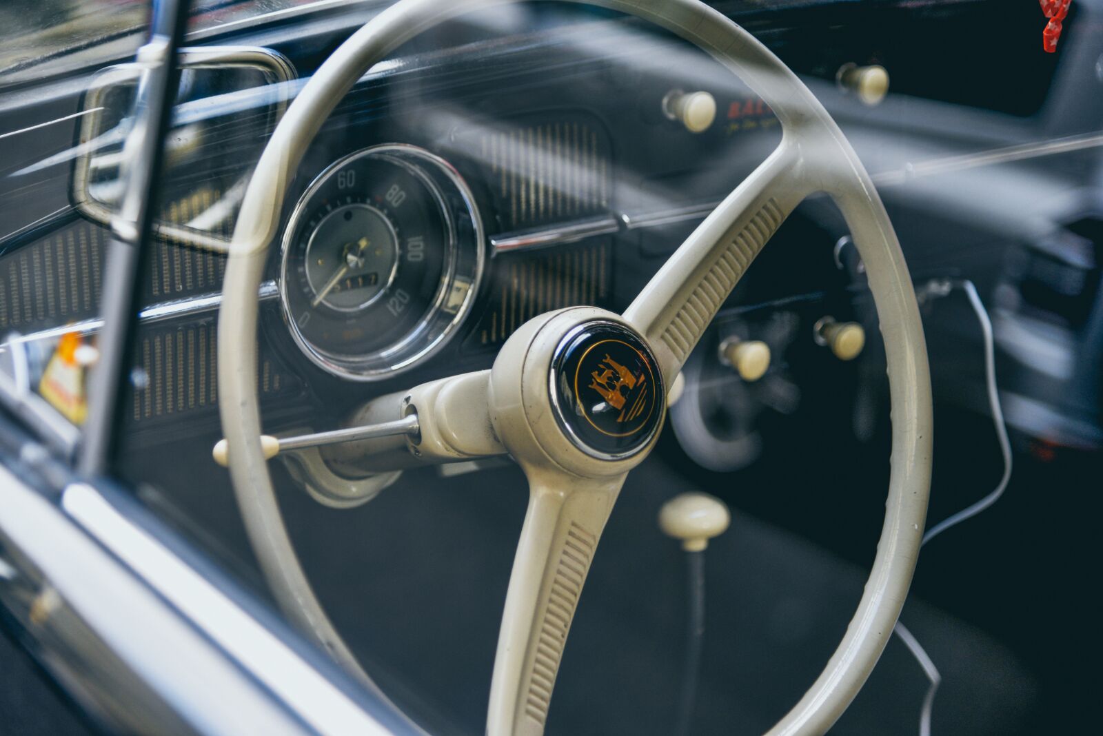 Nikon D610 sample photo. Steering wheel, oldtimer, auto photography