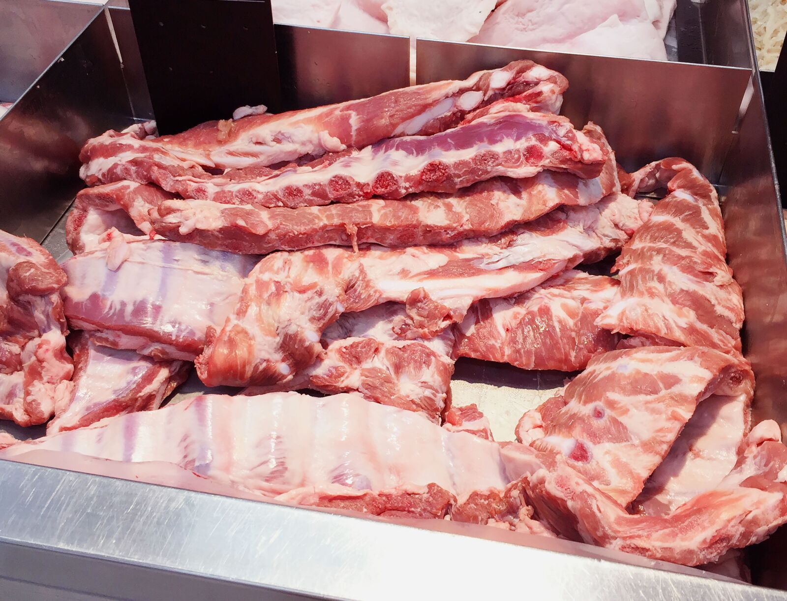 iPhone 6 back camera 4.15mm f/2.2 sample photo. Pork, ribs, meat photography